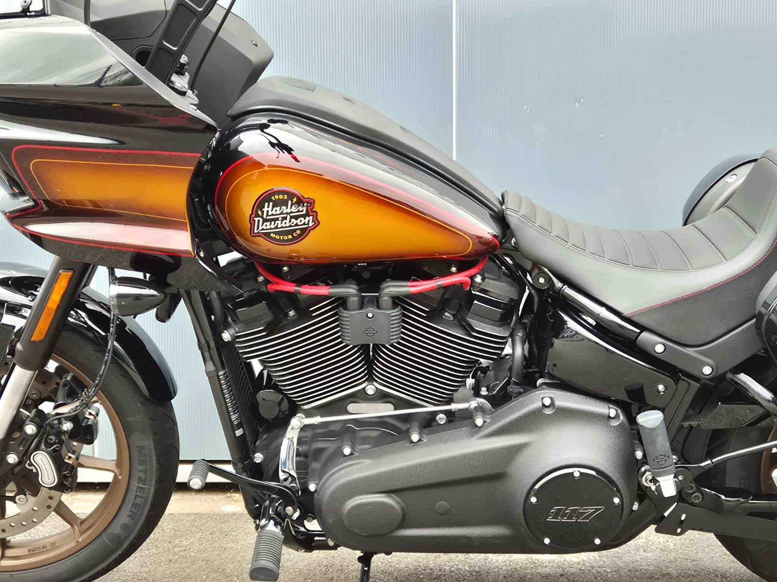 Fahrzeugabbildung Harley-Davidson FXLRST °°LOW RIDER ST°° * JEKILL&HYDE *
