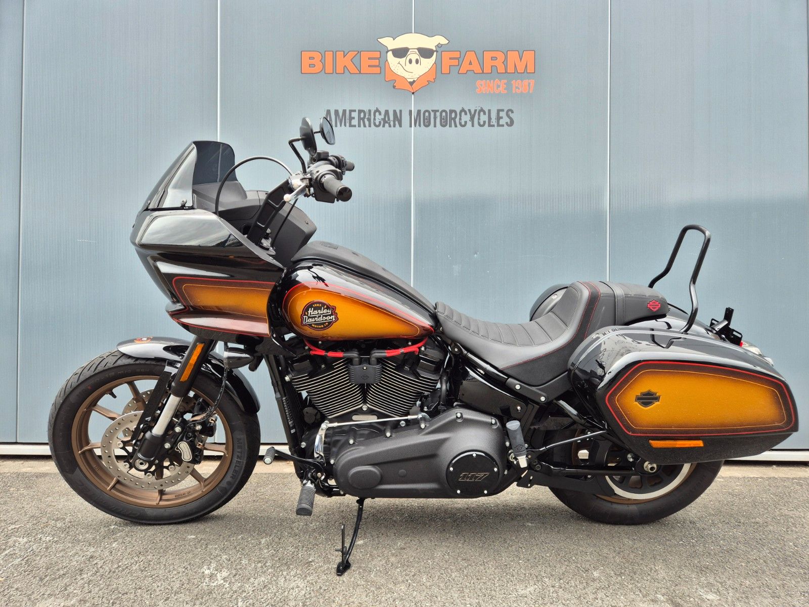 Fahrzeugabbildung Harley-Davidson FXLRST °°LOW RIDER ST°° * JEKILL&HYDE *