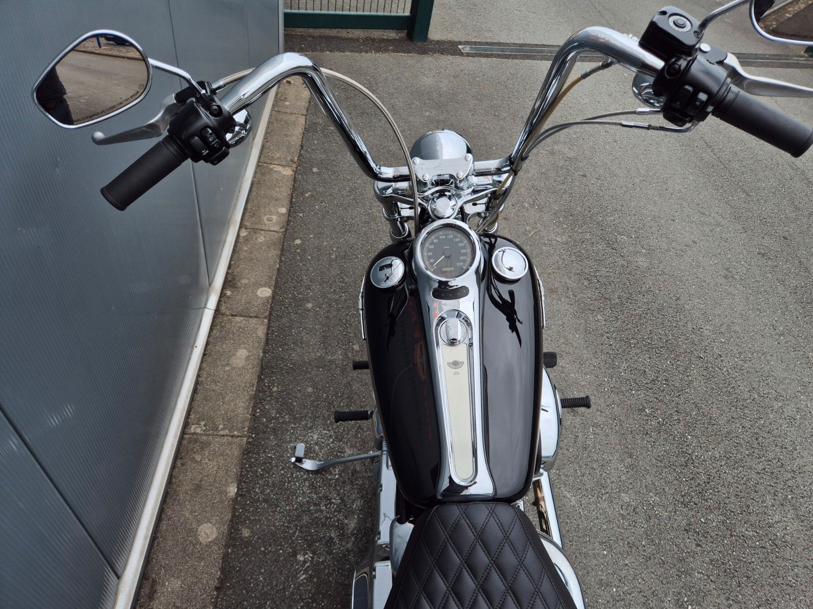 Fahrzeugabbildung Harley-Davidson FXSTDI °°SOFTAIL DEUCE CHOPPER°° *2003 ANV* TOP