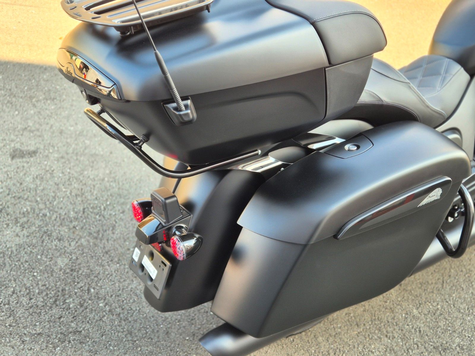 Fahrzeugabbildung Indian 2026 PURSUIT DARK HORSE - *112 POWER PLUS*
