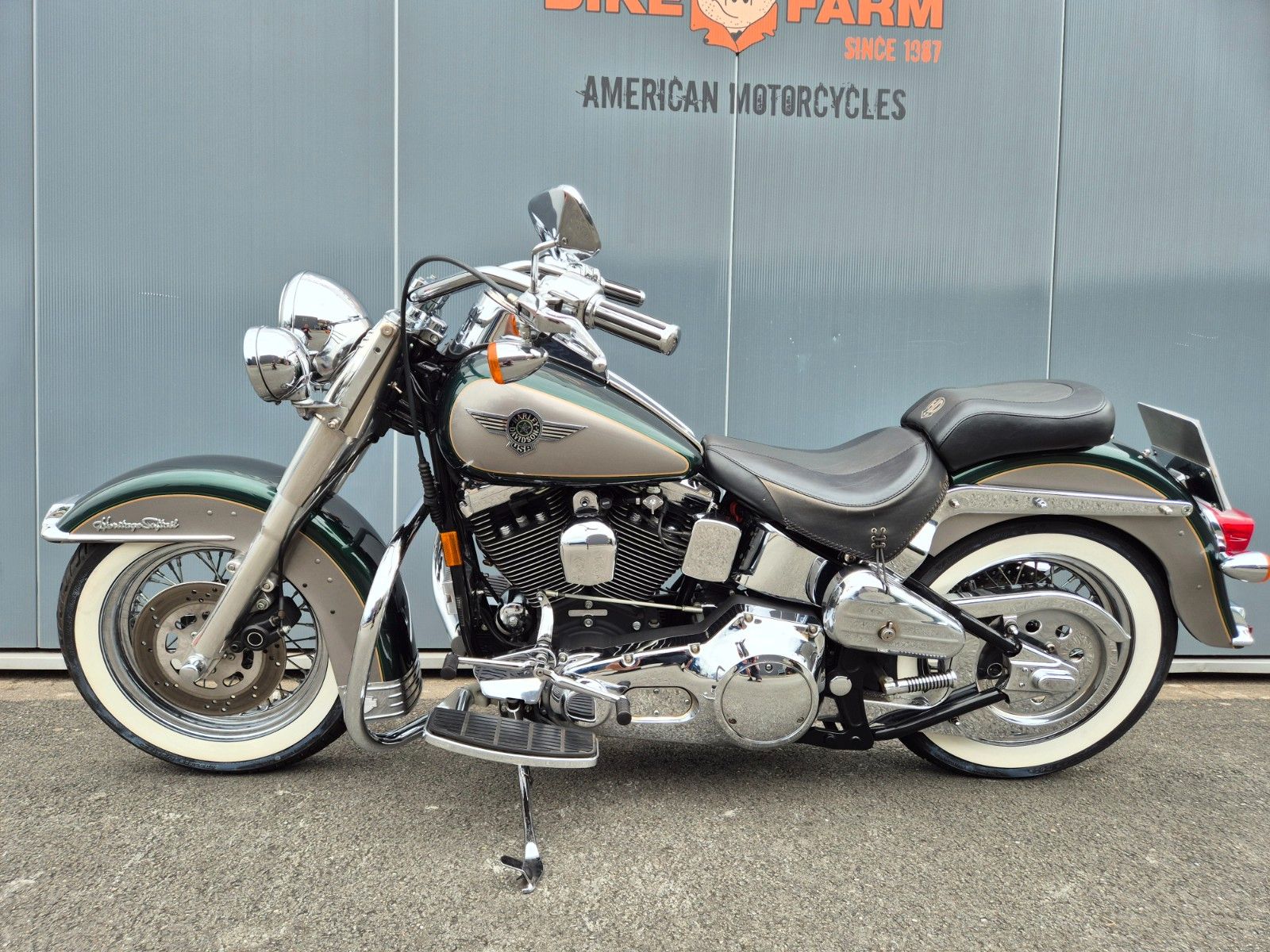 Fahrzeugabbildung Harley-Davidson FLSTN °°SOFTAIL NOSTALGIA°° ***TOP ZUSTAND***