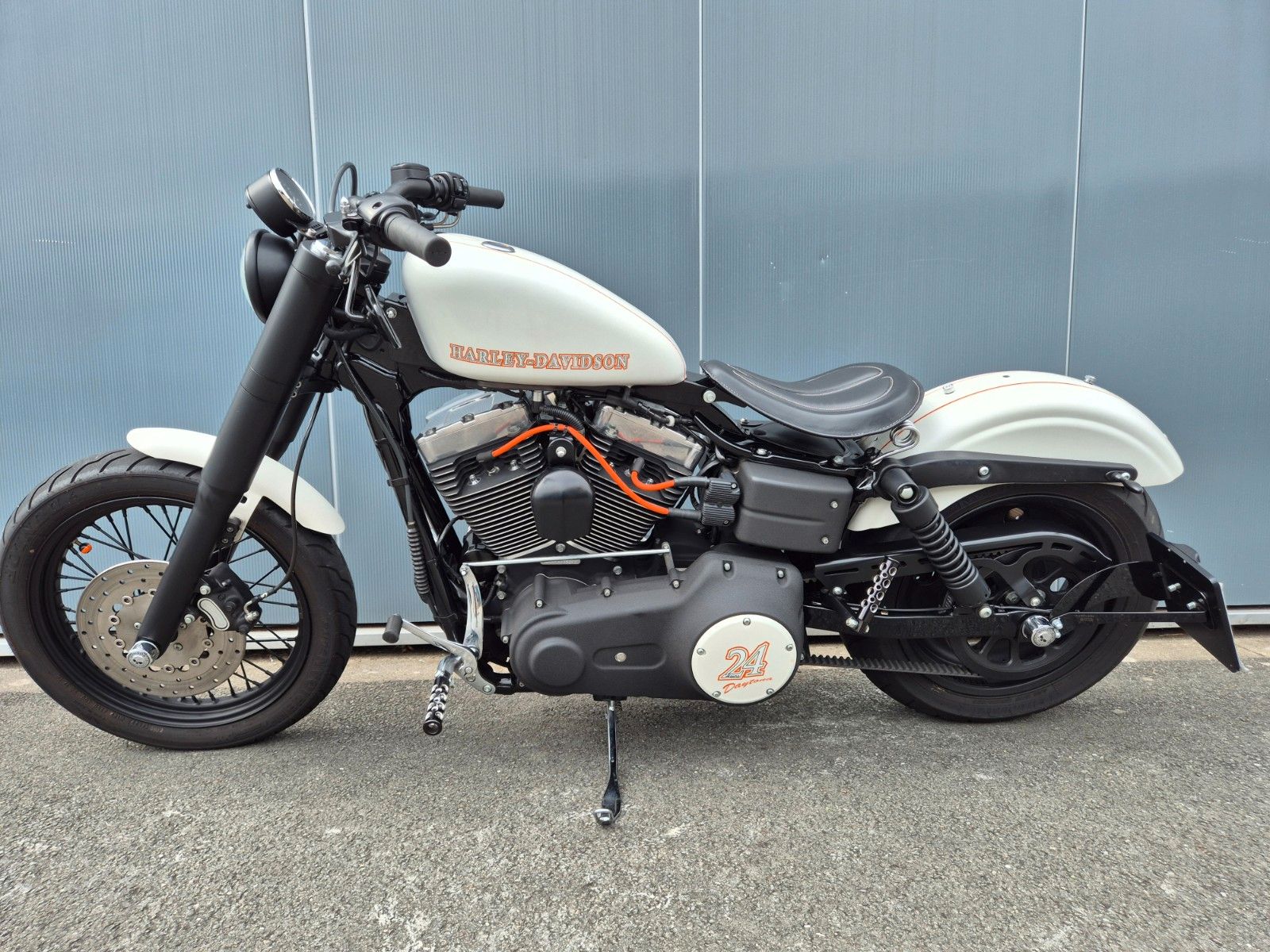 Fahrzeugabbildung Harley-Davidson FXDB °°STREET BOB CUSTOM°° *JEKIL&HYDE*