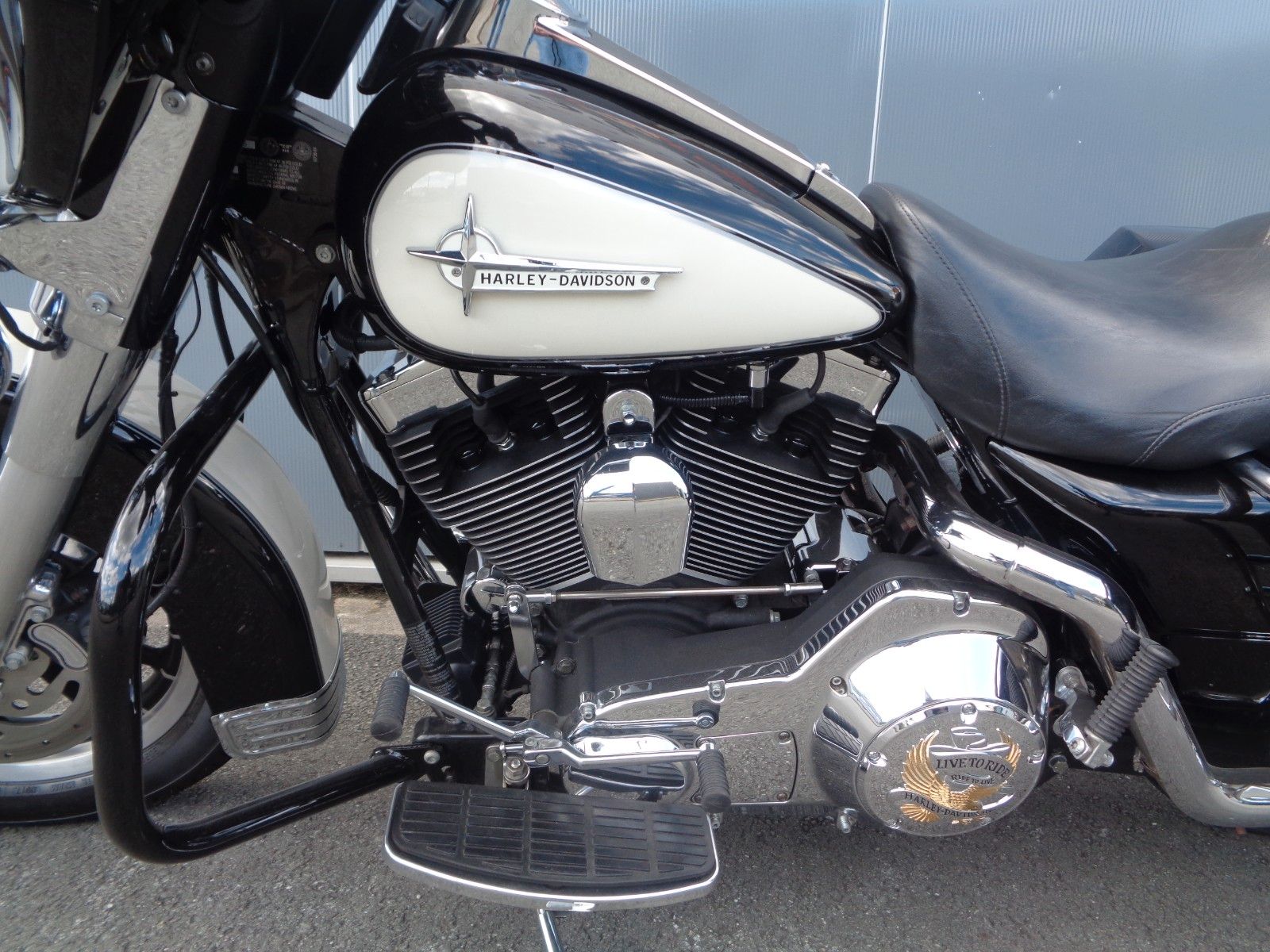 Fahrzeugabbildung Harley-Davidson FLHTPI / FLHX - ELECTRA GLIDE POLICE -