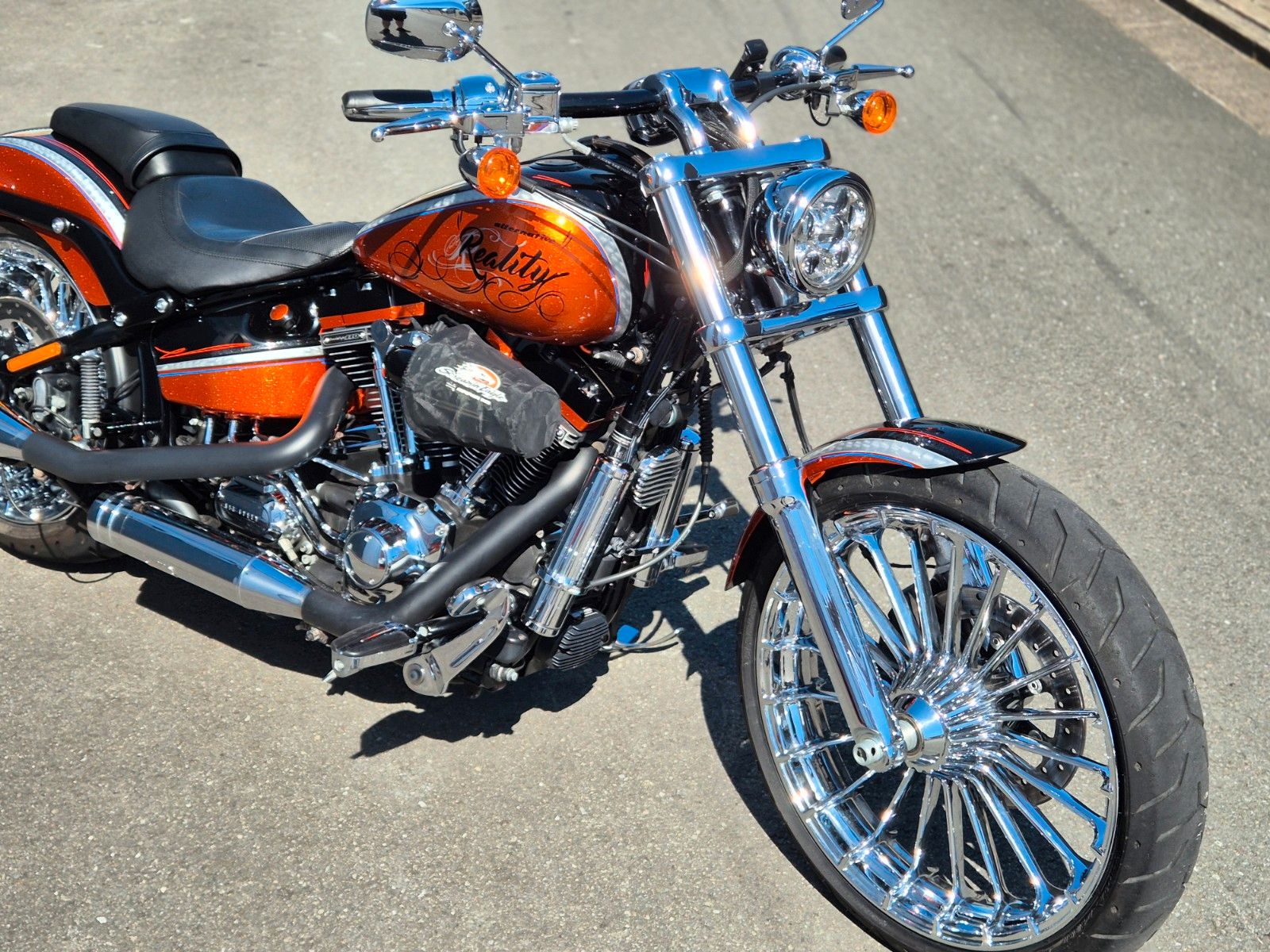 Fahrzeugabbildung Harley-Davidson FXSB °°BREAKOUT 110°° - SCREAMIN EAGLE CUSTOM -