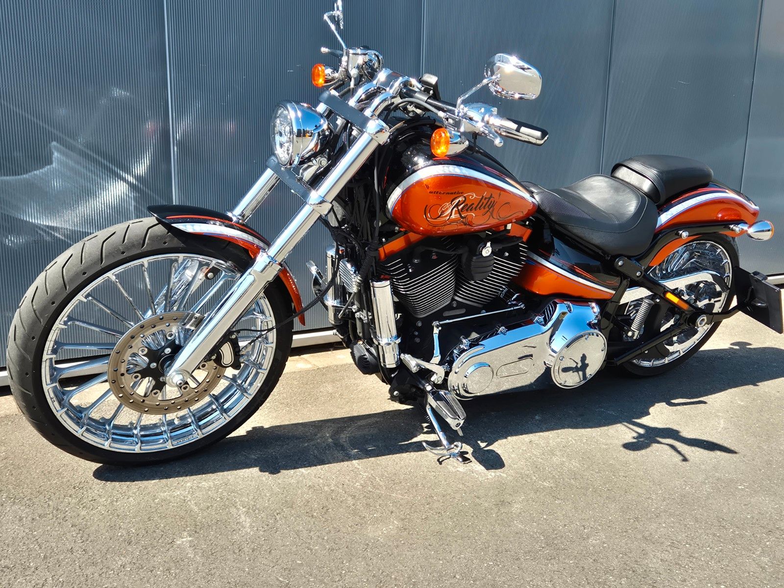 Fahrzeugabbildung Harley-Davidson FXSB °°BREAKOUT 110°° - SCREAMIN EAGLE CUSTOM -