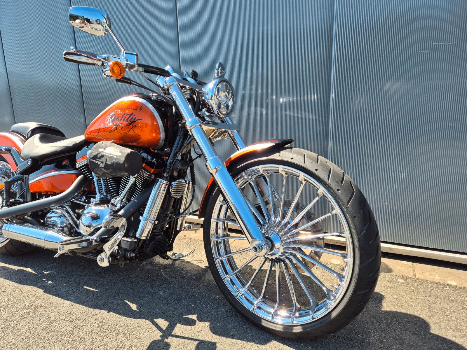 Fahrzeugabbildung Harley-Davidson FXSB °°BREAKOUT 110°° - SCREAMIN EAGLE CUSTOM -