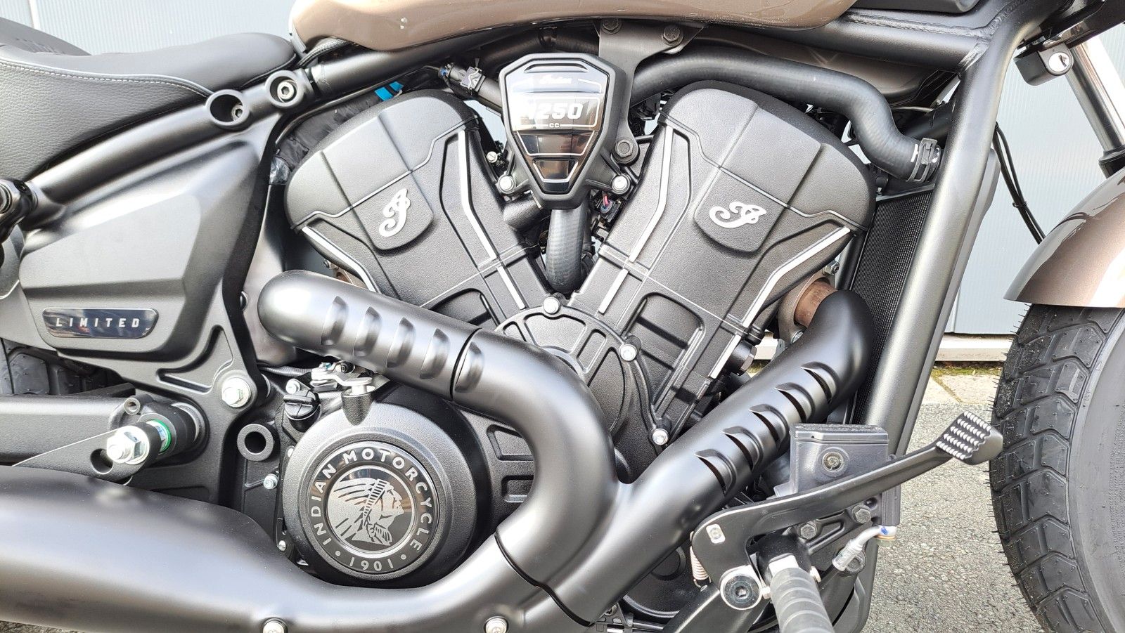 Fahrzeugabbildung Indian SCOUT BOBBER LIMITED+TECH