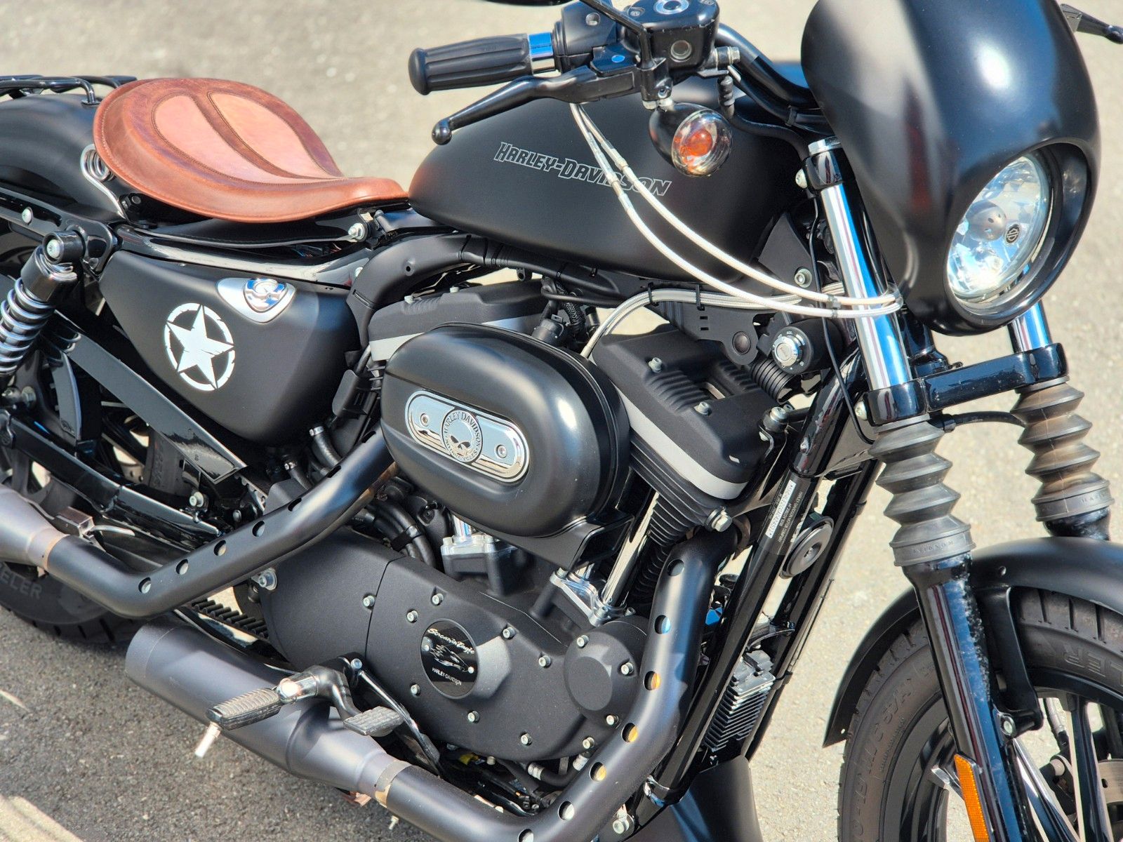 Fahrzeugabbildung Harley-Davidson XL883 N °°IRON°° *VERSTELLBARER AUSPUFF*