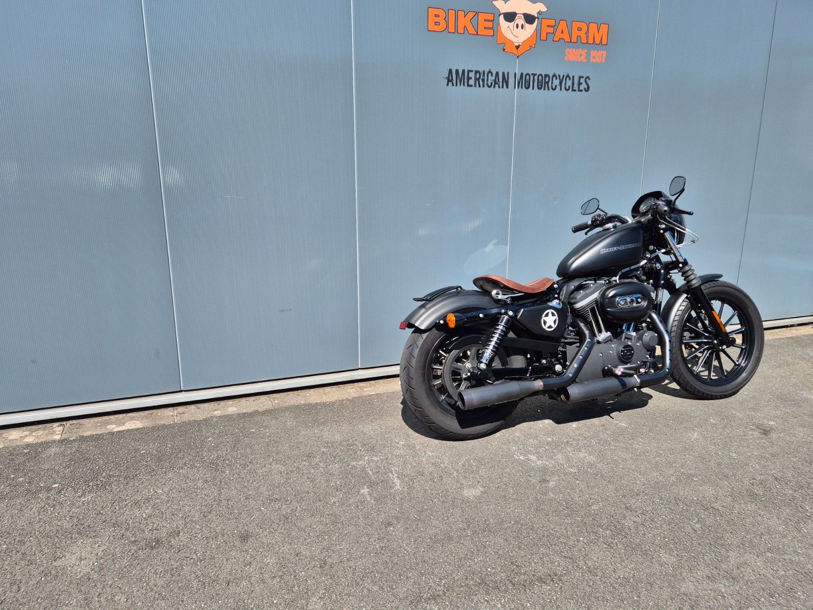 Fahrzeugabbildung Harley-Davidson XL883 N °°IRON°° *VERSTELLBARER AUSPUFF*