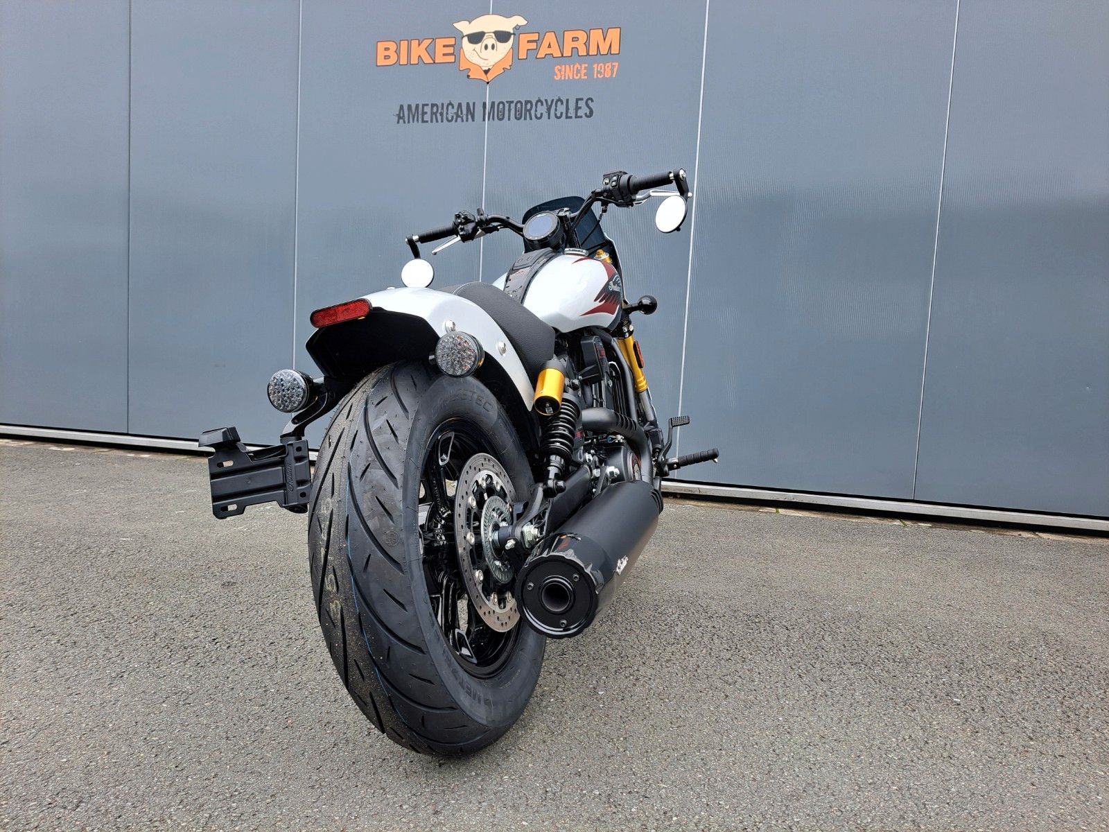 Fahrzeugabbildung Indian 101 SCOUT MODELL 2025 *GHOST WHITE * SOFORT