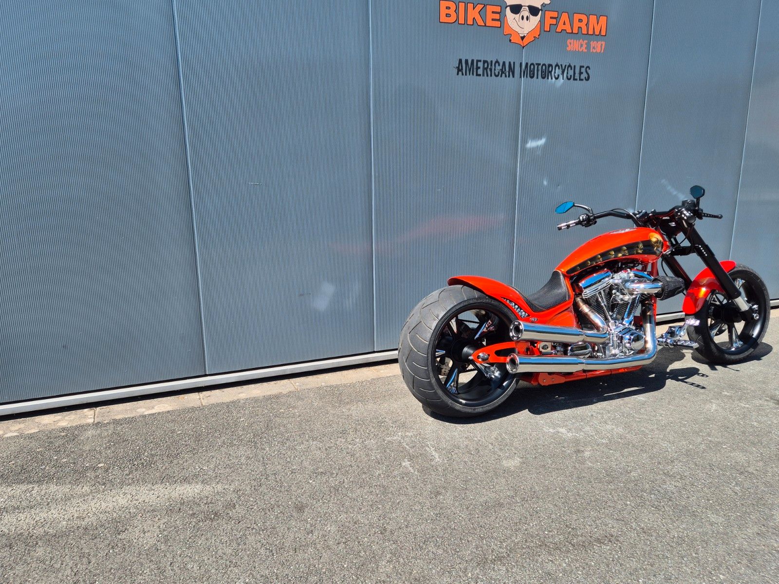 Fahrzeugabbildung Harley-Davidson °° ORANGE SKULL DRAGSTYLE °°