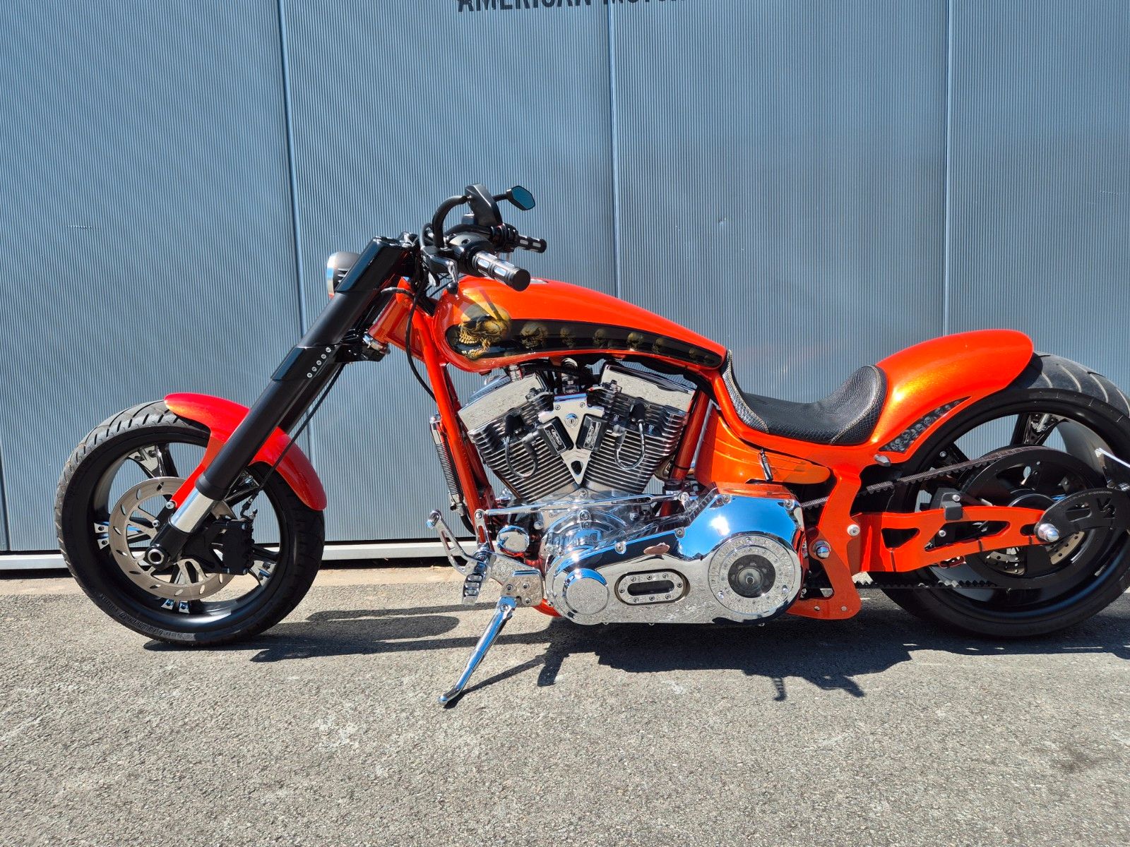 Fahrzeugabbildung Harley-Davidson °° ORANGE SKULL DRAGSTYLE °°