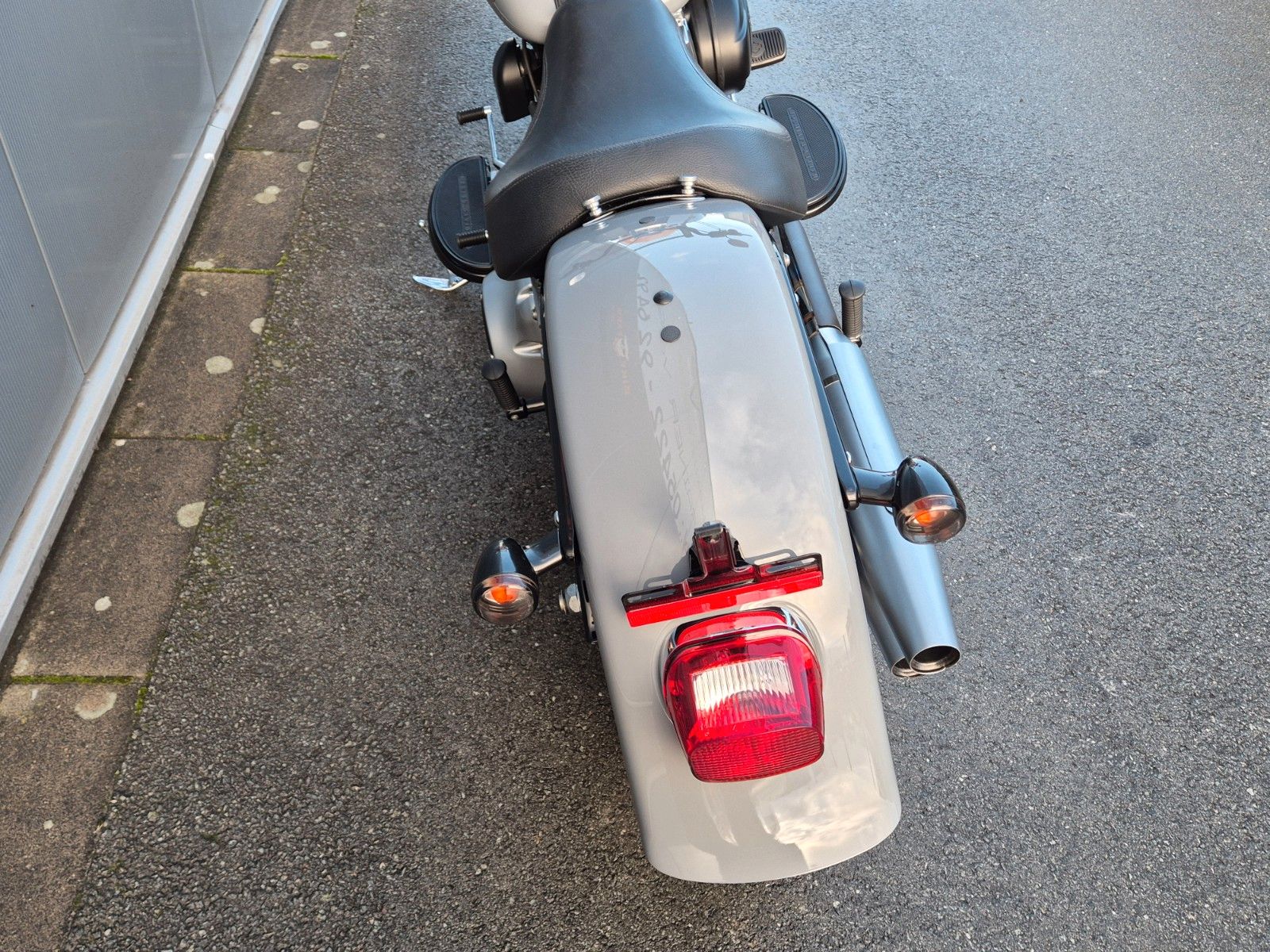 Fahrzeugabbildung Harley-Davidson FLSTFB°°FAT BOY LO°°SPECIAL-NARDO GREY-6828km
