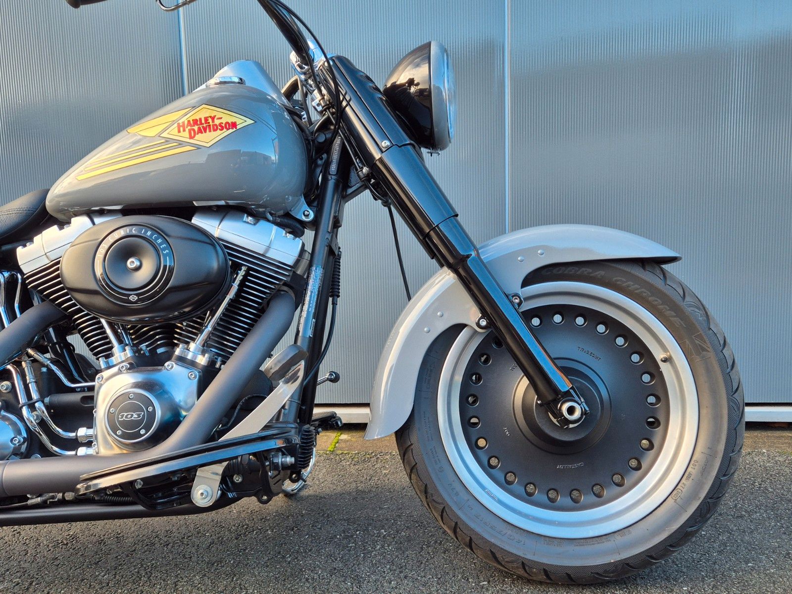Fahrzeugabbildung Harley-Davidson FLSTFB°°FAT BOY LO°°SPECIAL-NARDO GREY-6828km