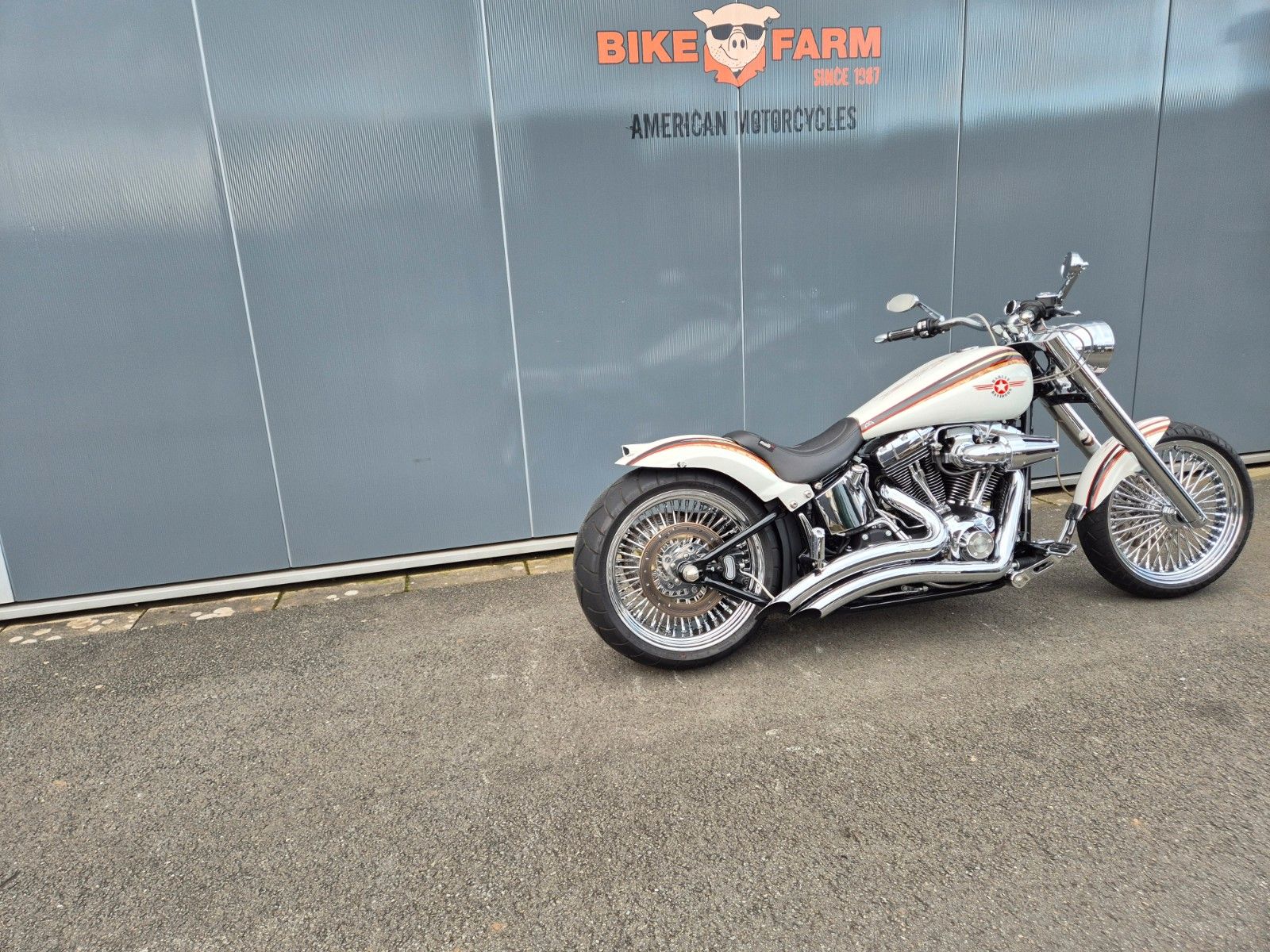 Fahrzeugabbildung Harley-Davidson FLSTF°°SOFTAIL FAT BOY CUSTOM°° -HIGH CLASS-