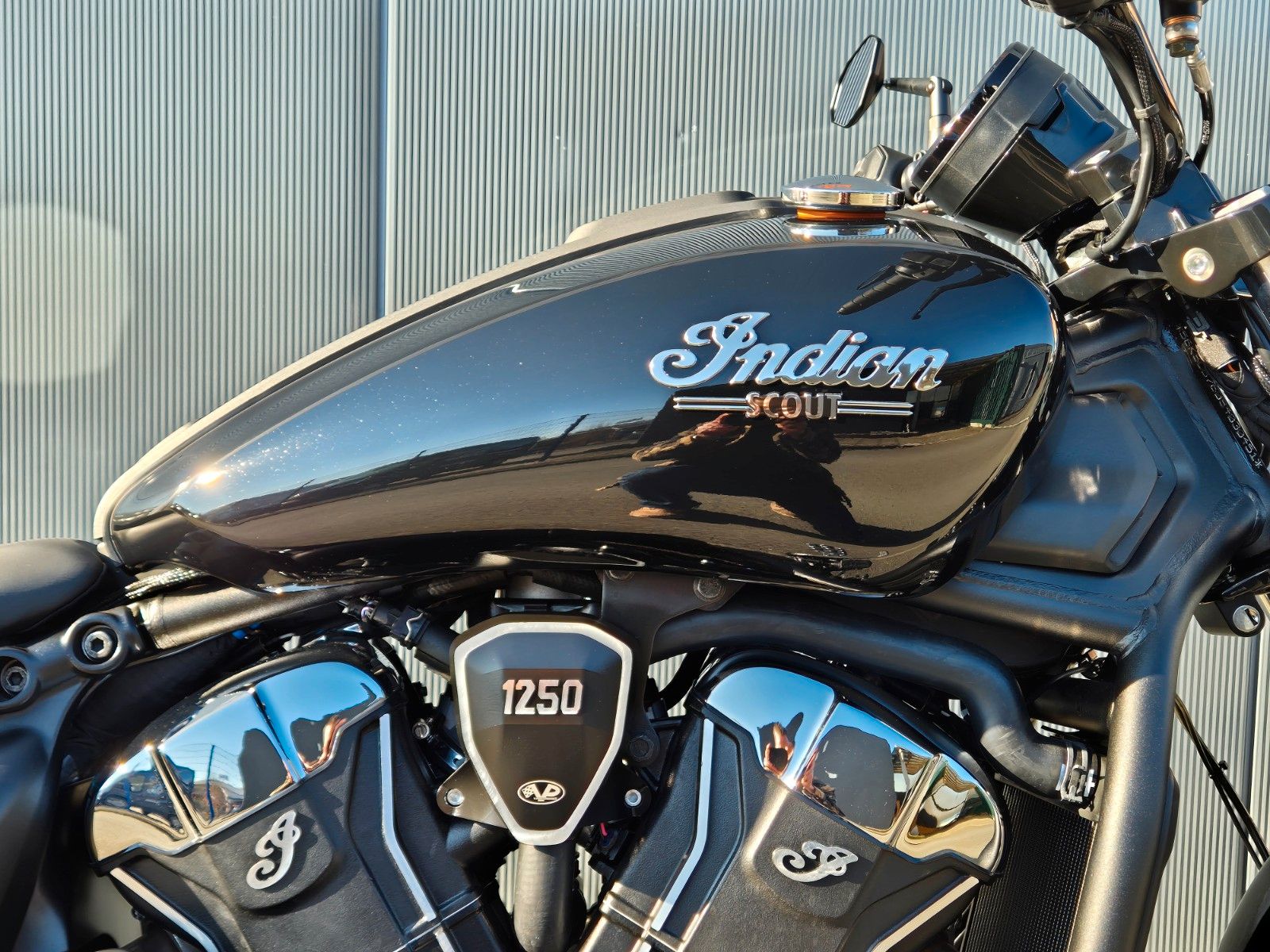 Fahrzeugabbildung Indian SCOUT* BIKE-FARM X CUSTOM CHROME * V-PERFORMANCE