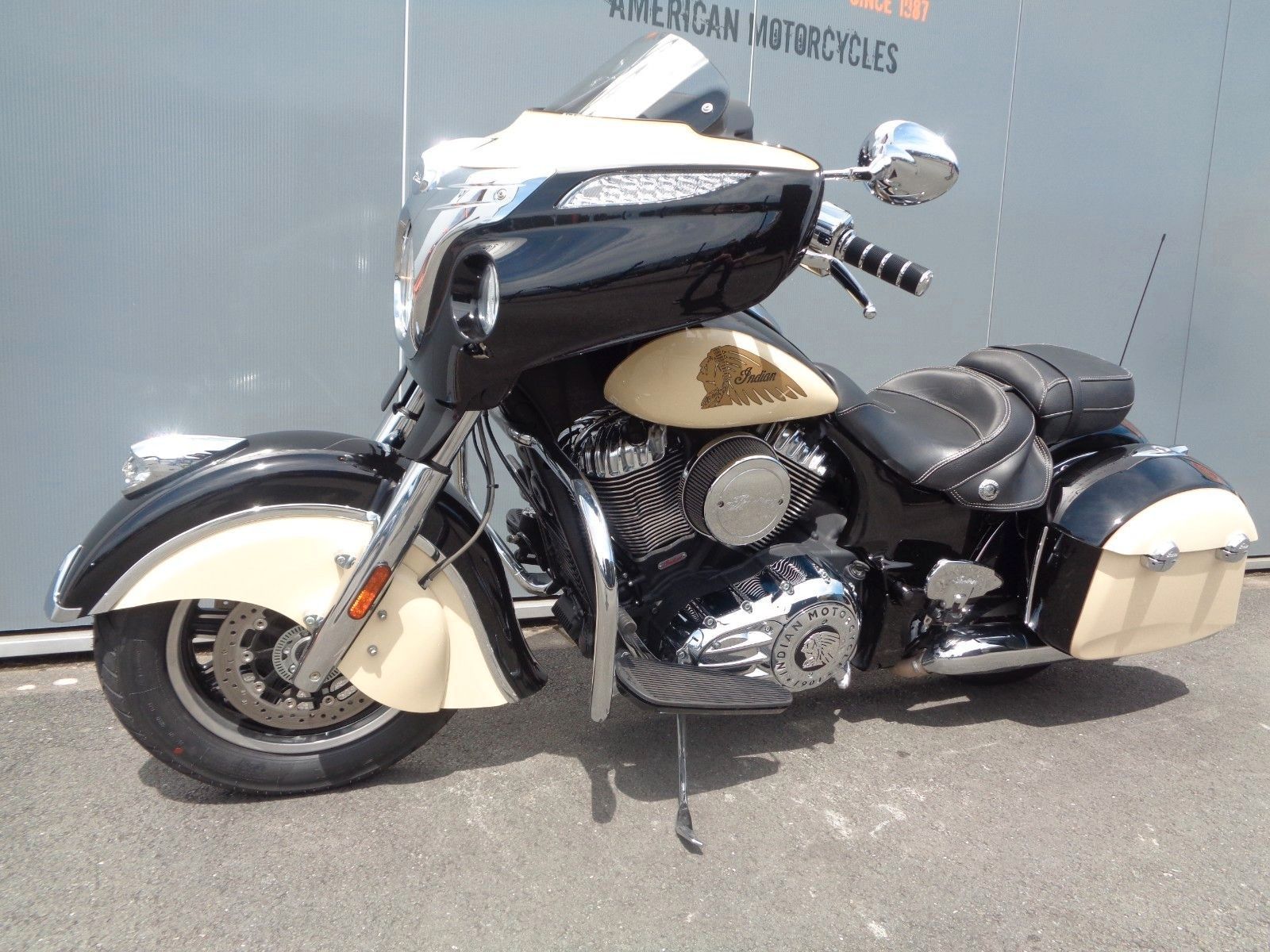 Fahrzeugabbildung Indian CHIEFTAIN CLASSIC °°WOLF IM SCHAFSPELZ°°