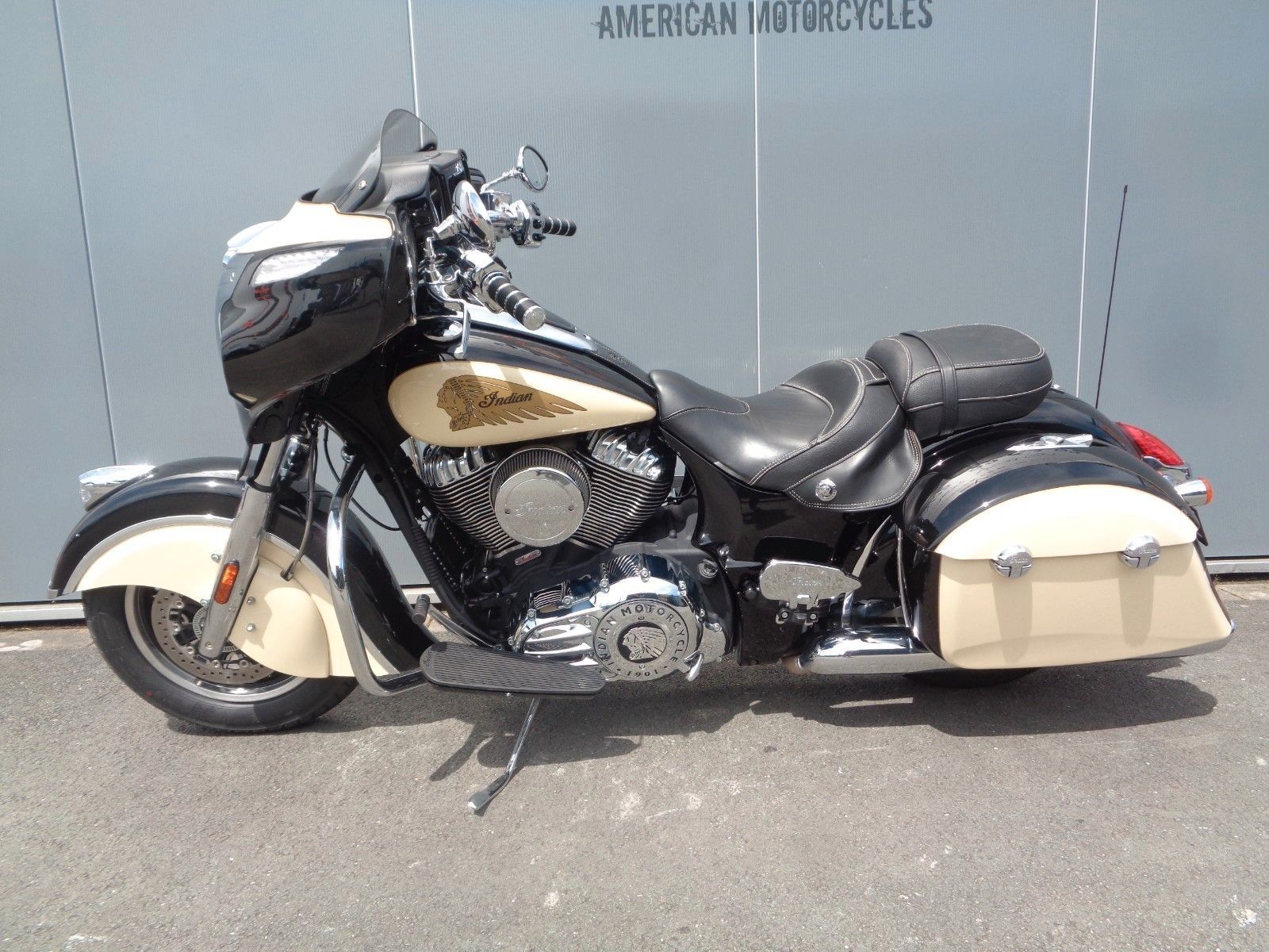 Fahrzeugabbildung Indian CHIEFTAIN CLASSIC °°WOLF IM SCHAFSPELZ°°