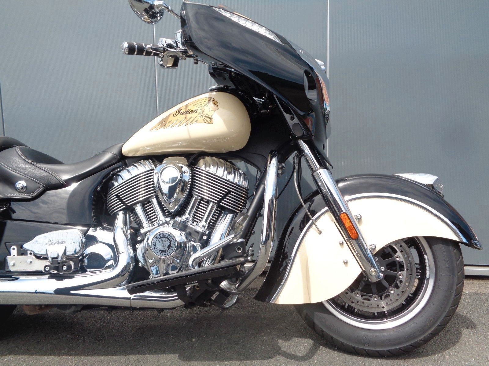 Fahrzeugabbildung Indian CHIEFTAIN CLASSIC °°WOLF IM SCHAFSPELZ°°