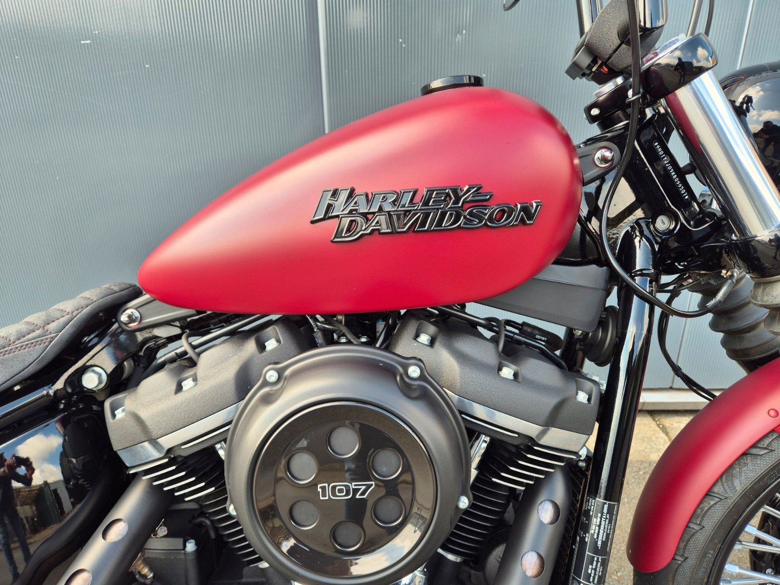 Fahrzeugabbildung Harley-Davidson FXBB STREET BOB °°BIG SPOKE CHOPPER°°JEKILL&HYDE