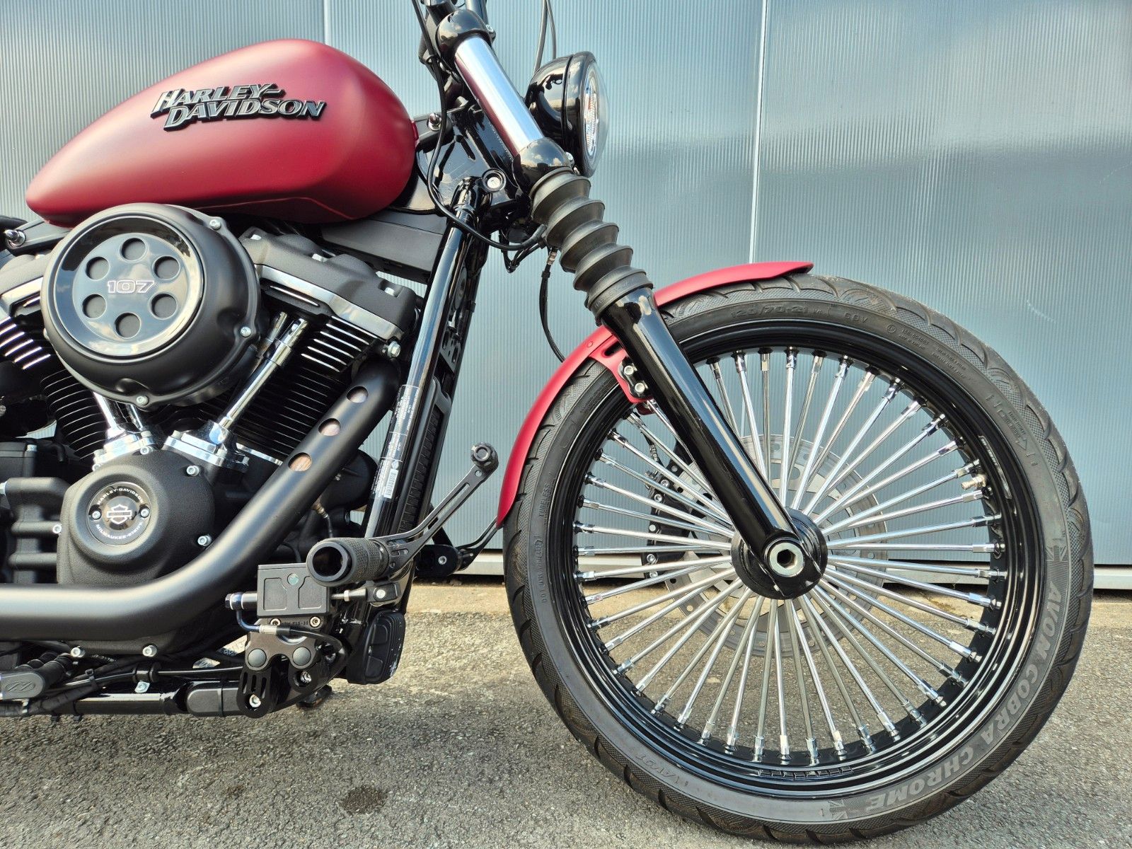 Fahrzeugabbildung Harley-Davidson FXBB STREET BOB °°BIG SPOKE CHOPPER°°JEKILL&HYDE