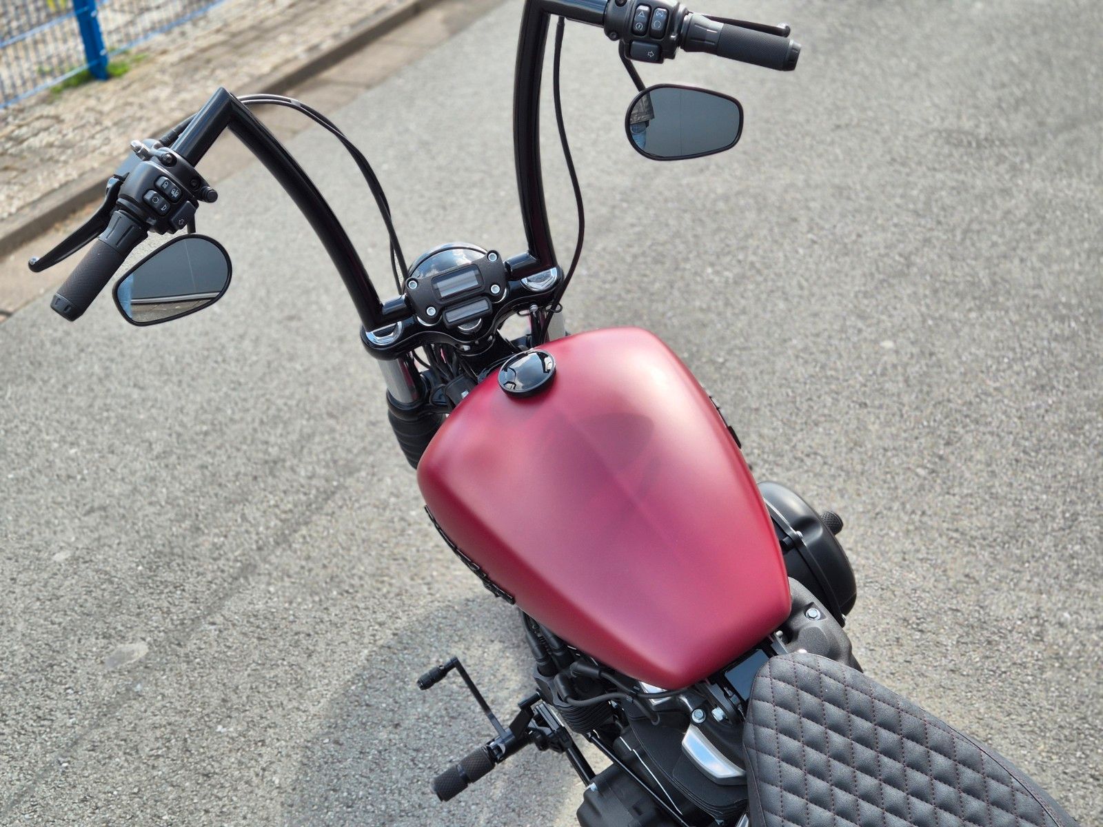 Fahrzeugabbildung Harley-Davidson FXBB STREET BOB °°BIG SPOKE CHOPPER°°JEKILL&HYDE