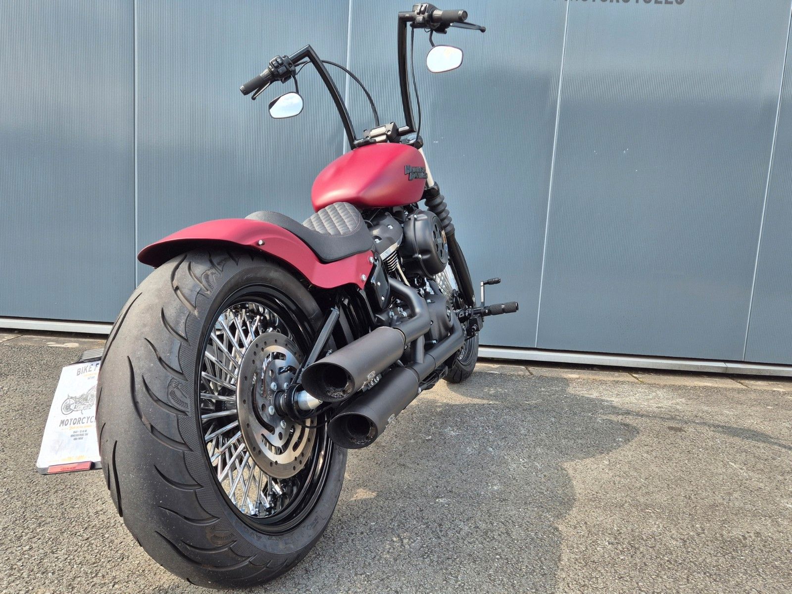 Fahrzeugabbildung Harley-Davidson FXBB STREET BOB °°BIG SPOKE CHOPPER°°JEKILL&HYDE