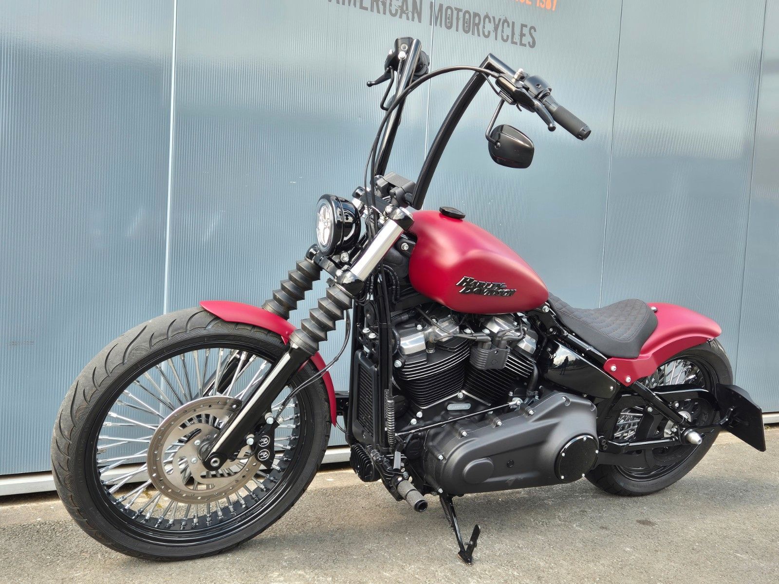 Fahrzeugabbildung Harley-Davidson FXBB STREET BOB °°BIG SPOKE CHOPPER°°JEKILL&HYDE