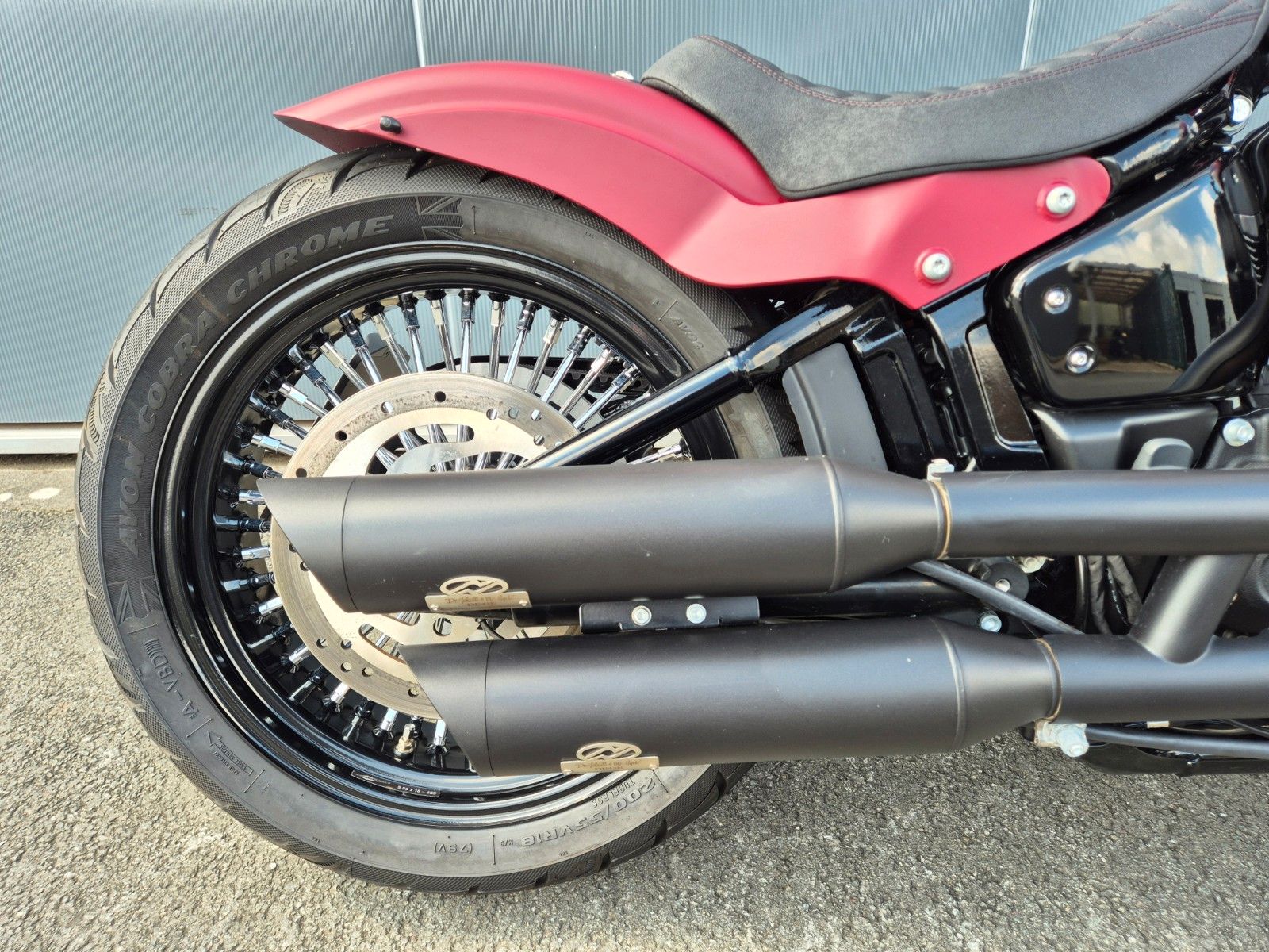 Fahrzeugabbildung Harley-Davidson FXBB STREET BOB °°BIG SPOKE CHOPPER°°JEKILL&HYDE