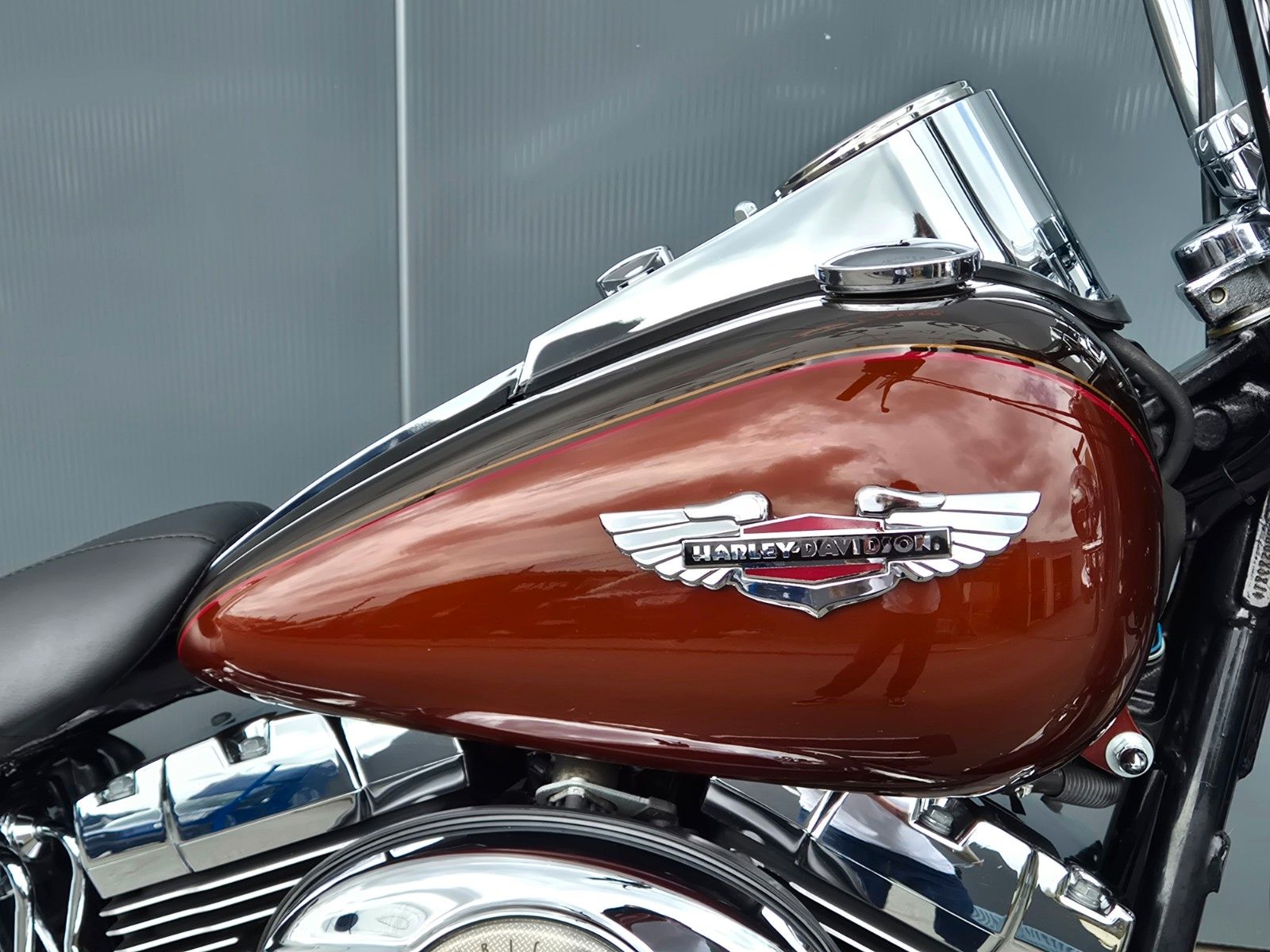Fahrzeugabbildung Harley-Davidson FLSTN°°SOFTAIL DELUXE°° -ROOTBEER BROWN-
