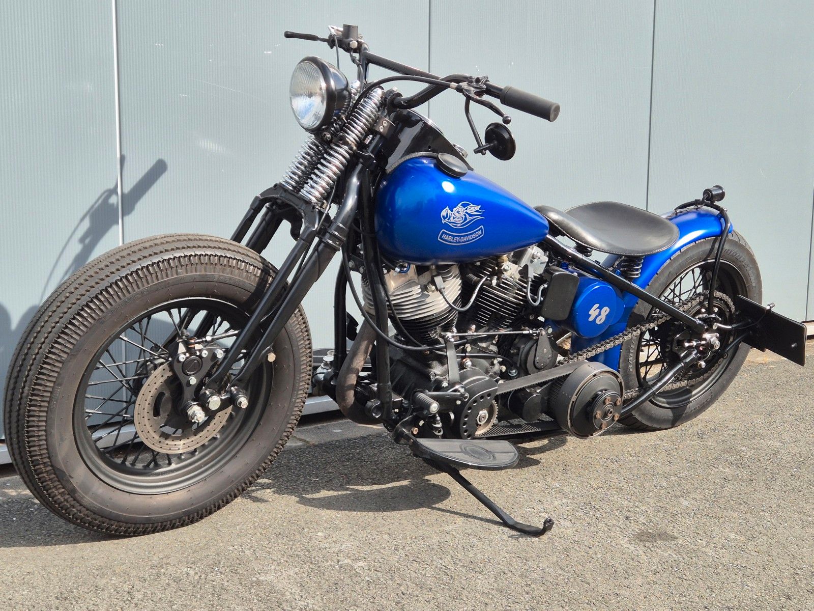 Fahrzeugabbildung Harley-Davidson FL °°SHOVELHEAD-BLUE BOBBER°° -ORIGINAL RAHMEN-