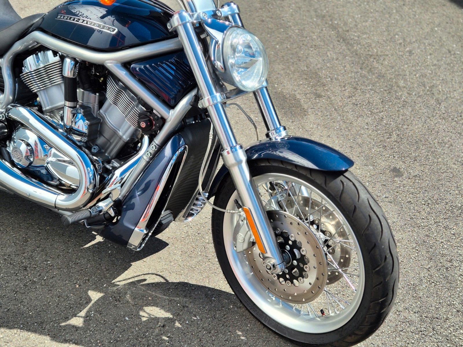 Fahrzeugabbildung Harley-Davidson VRSCAW °°V-ROD MODELL 08°° -SAMMLERSTÜCK-  50KM!