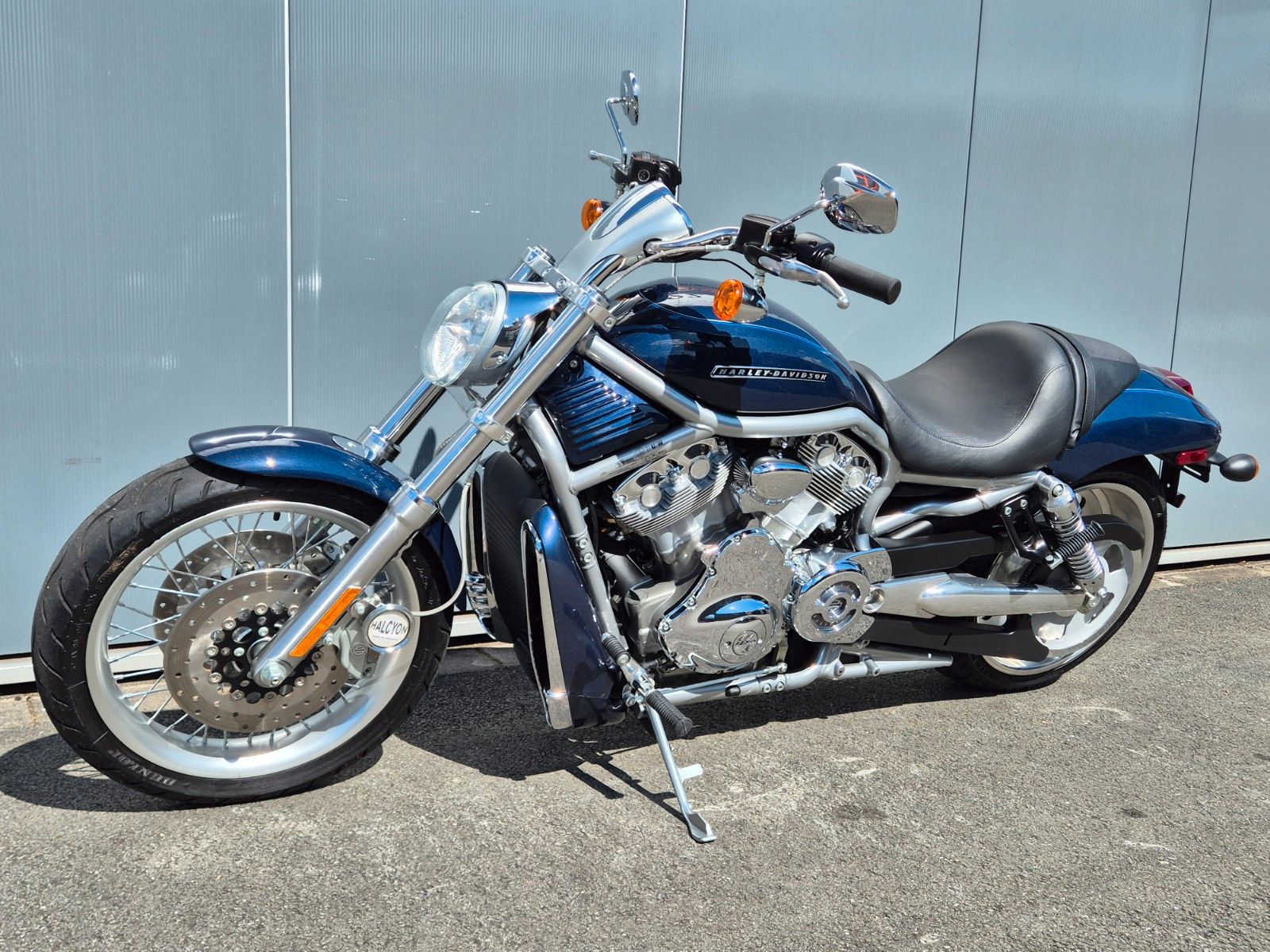 Fahrzeugabbildung Harley-Davidson VRSCAW °°V-ROD MODELL 08°° -SAMMLERSTÜCK-  50KM!