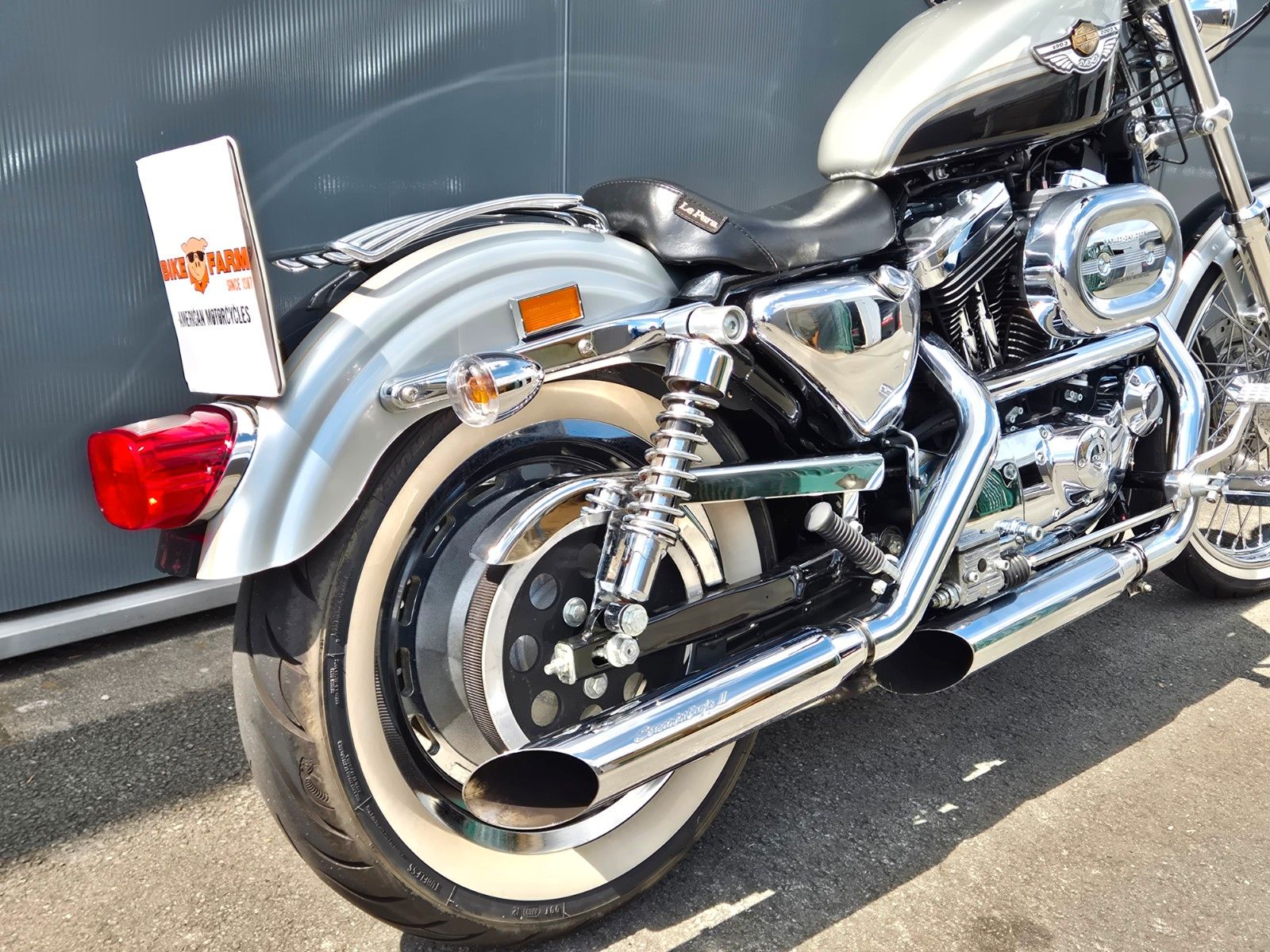 Fahrzeugabbildung Harley-Davidson XL1200 C °°SPORTSTER CUSTOM°°2.HAND-DEUTSCH-