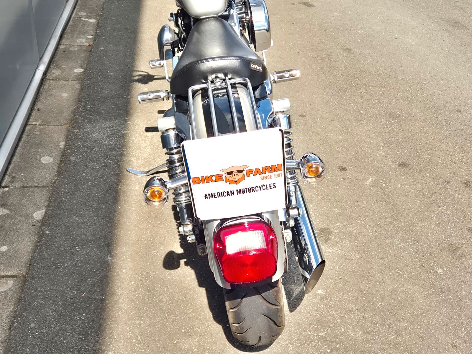 Fahrzeugabbildung Harley-Davidson XL1200 C °°SPORTSTER CUSTOM°°2.HAND-DEUTSCH-