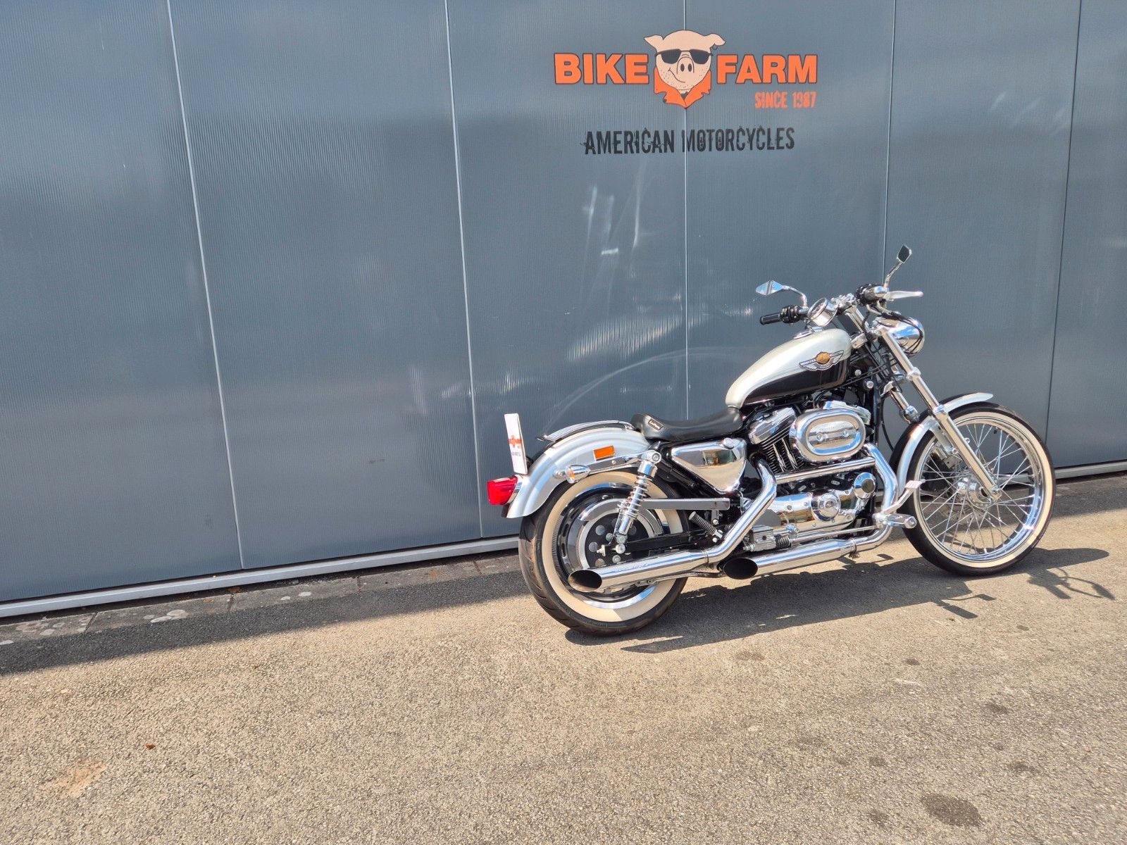Fahrzeugabbildung Harley-Davidson XL1200 C °°SPORTSTER CUSTOM°°2.HAND-DEUTSCH-