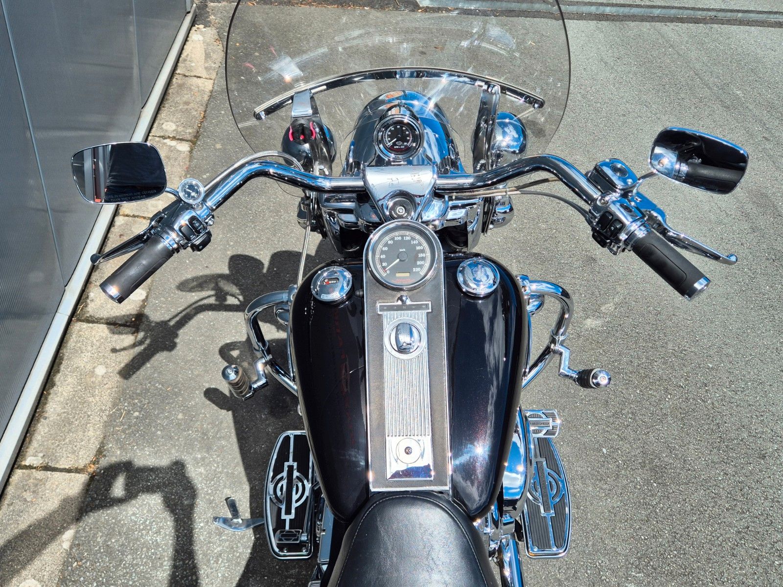 Fahrzeugabbildung Harley-Davidson FLHRCI °°ROAD KING CLASSIC°° - BIG BORE -