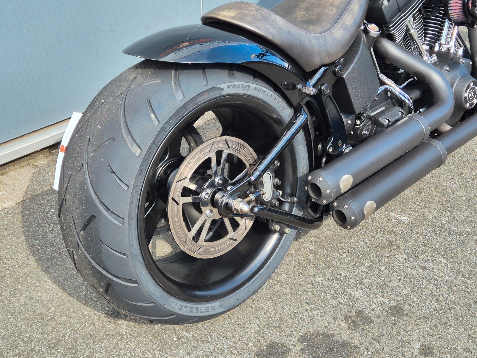 Fahrzeugabbildung Harley-Davidson FXSTB °°NIGHT TRAIN CUSTOM°° *PENZL AUSPUFF*