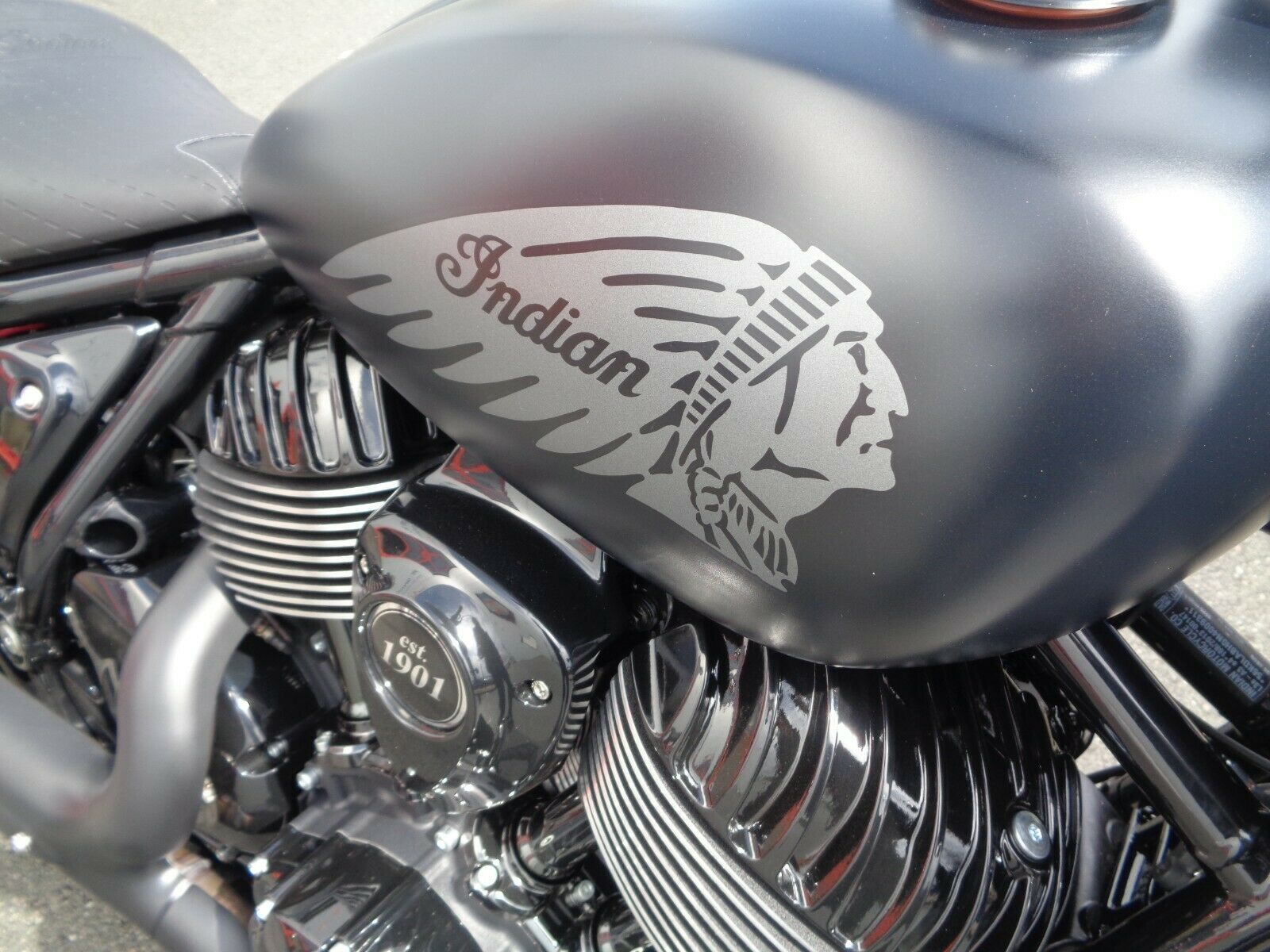 Fahrzeugabbildung Indian CHIEF BOBBER DARHORSE * TAGESZULASSUNG EURO5