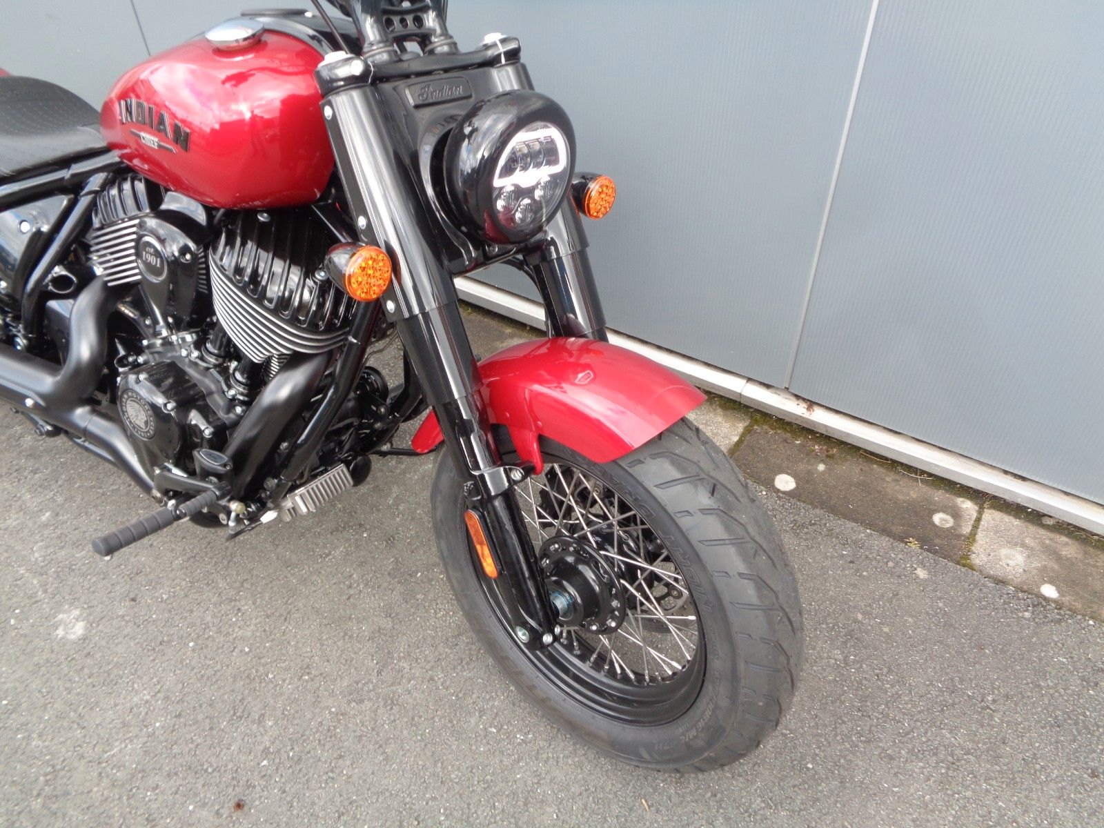 Fahrzeugabbildung Indian CHIEF BOBBER DARKHORSE * TAGESZULASSUNG EURO5