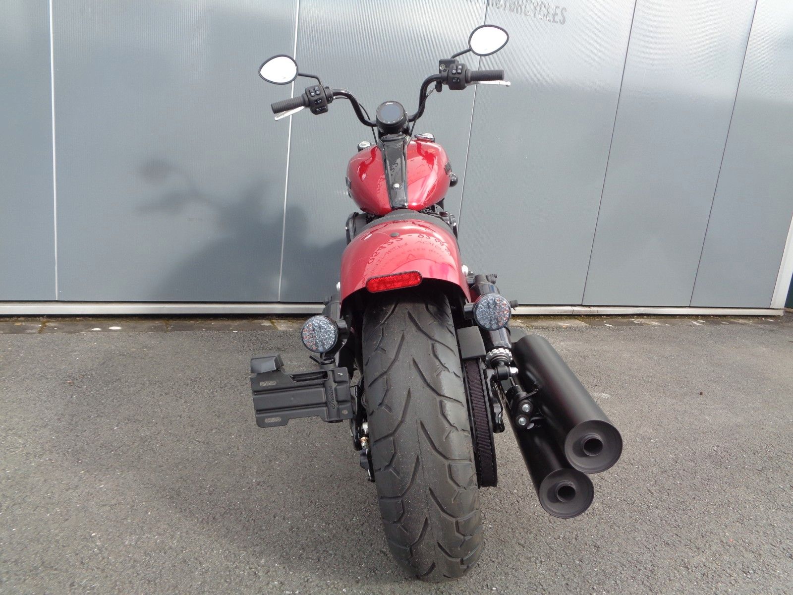 Fahrzeugabbildung Indian CHIEF BOBBER DARKHORSE * TAGESZULASSUNG EURO5