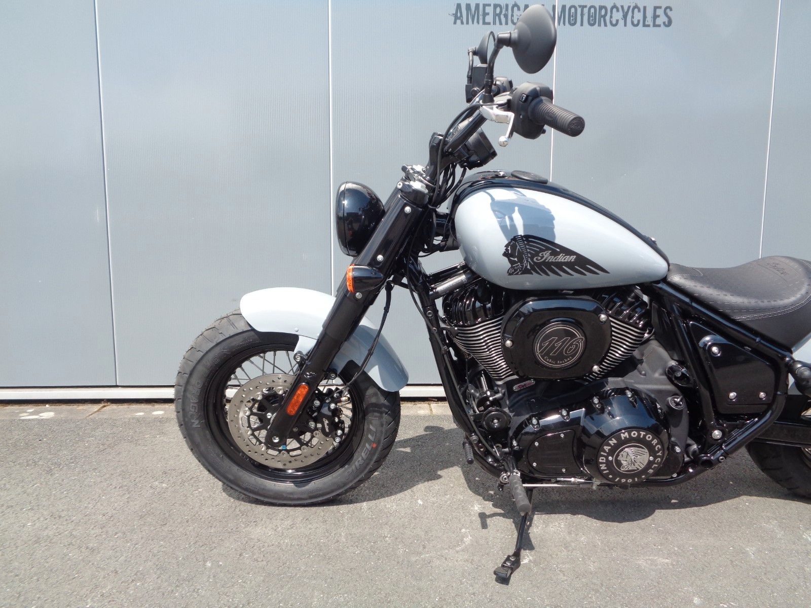 Fahrzeugabbildung Indian CHIEF BOBBER DARKHORSE * TAGESZULASSUNG EURO5
