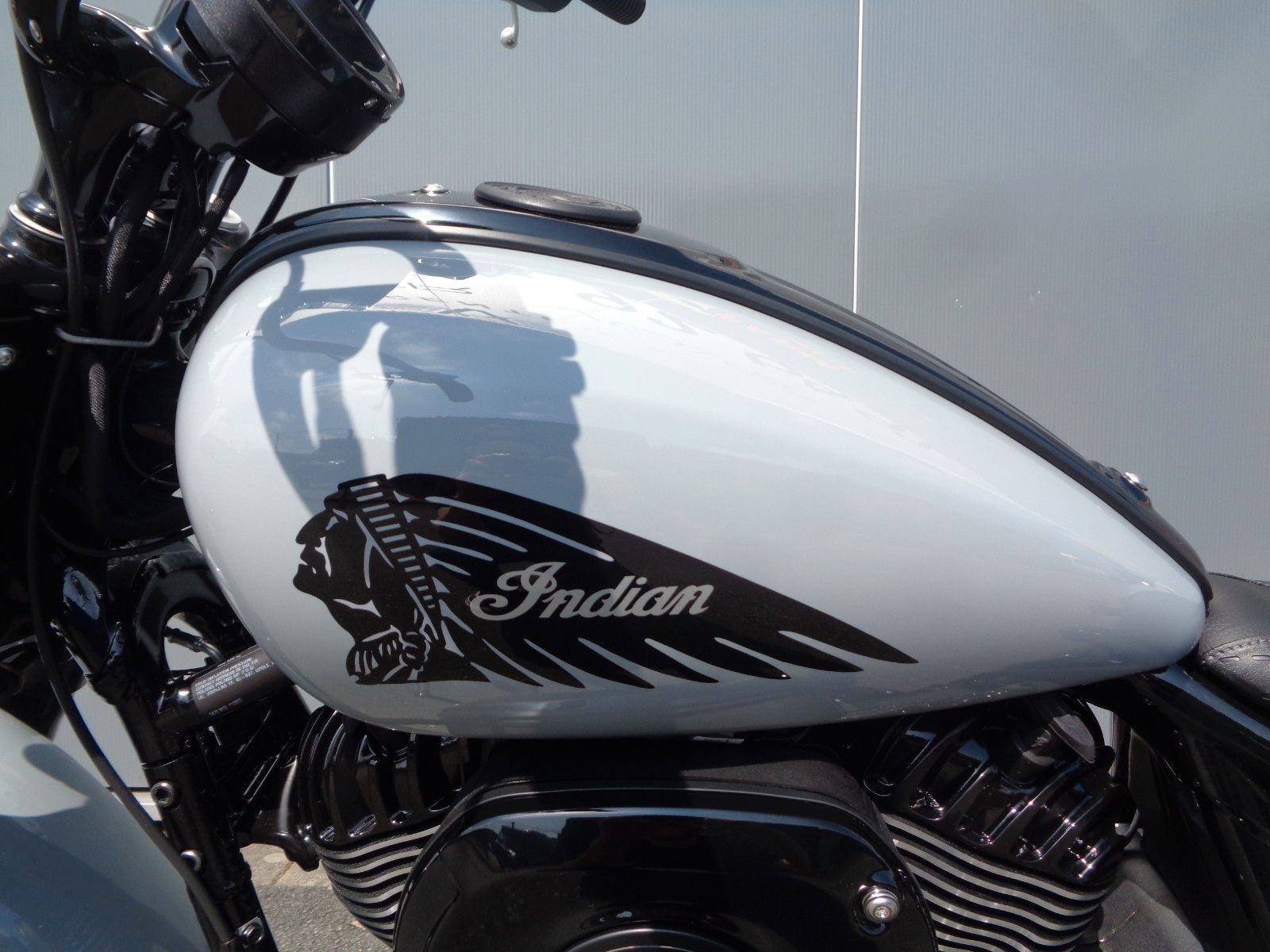 Fahrzeugabbildung Indian CHIEF BOBBER DARKHORSE * TAGESZULASSUNG EURO5