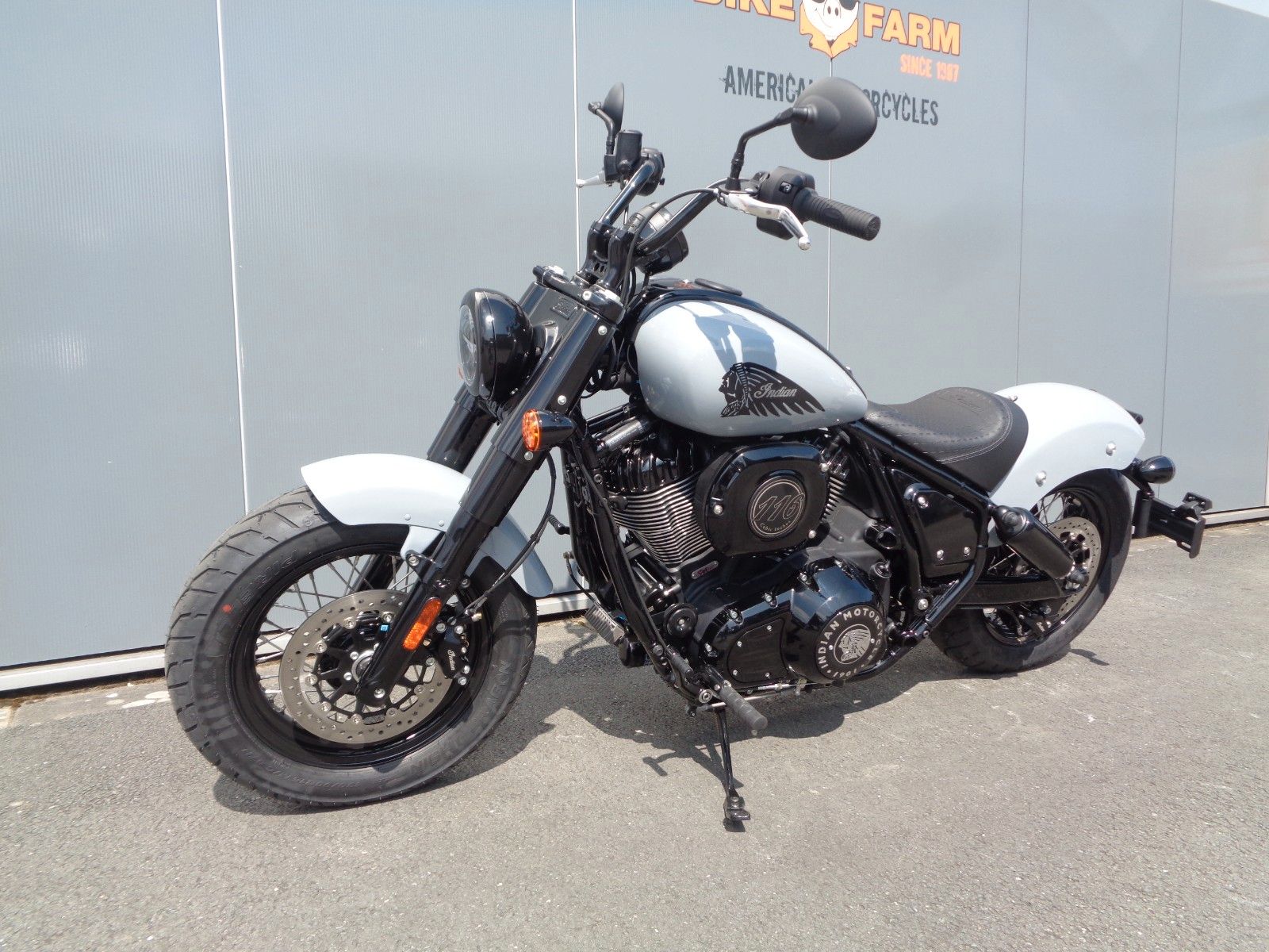 Fahrzeugabbildung Indian CHIEF BOBBER DARKHORSE * TAGESZULASSUNG EURO5