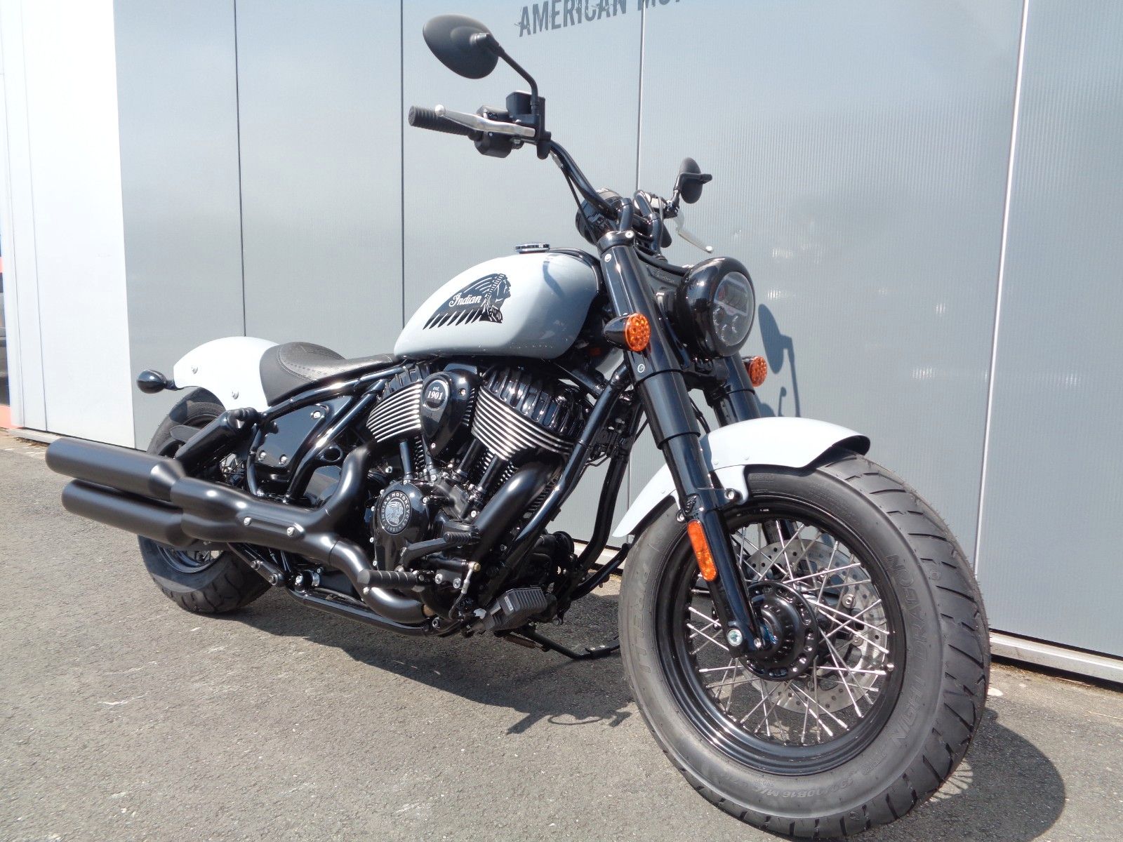 Fahrzeugabbildung Indian CHIEF BOBBER DARKHORSE * TAGESZULASSUNG EURO5
