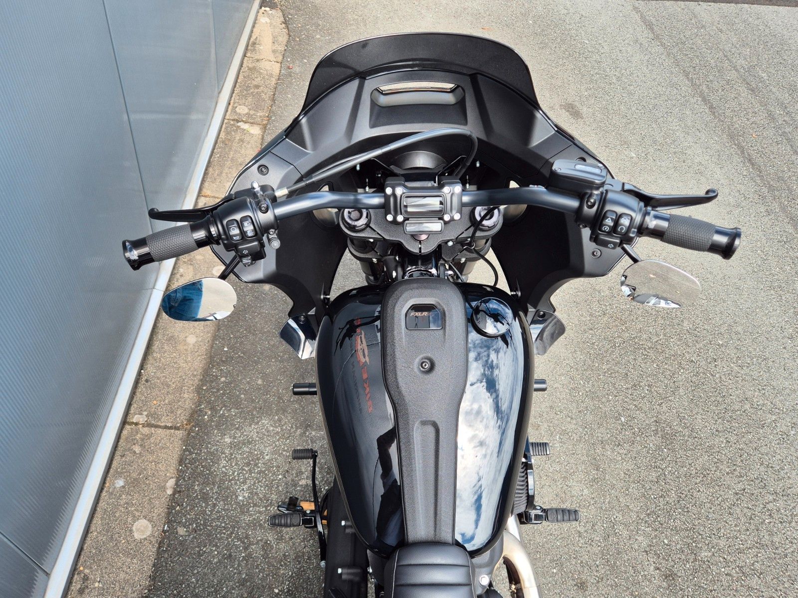 Fahrzeugabbildung Harley-Davidson FXLRST°°LOW RIDER ST°° *CLUB STYLE POWER* 143PS