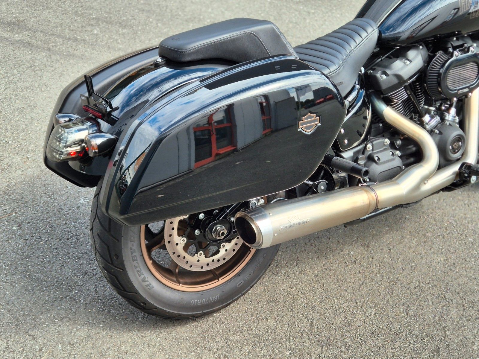 Fahrzeugabbildung Harley-Davidson FXLRST°°LOW RIDER ST°° *CLUB STYLE POWER* 143PS