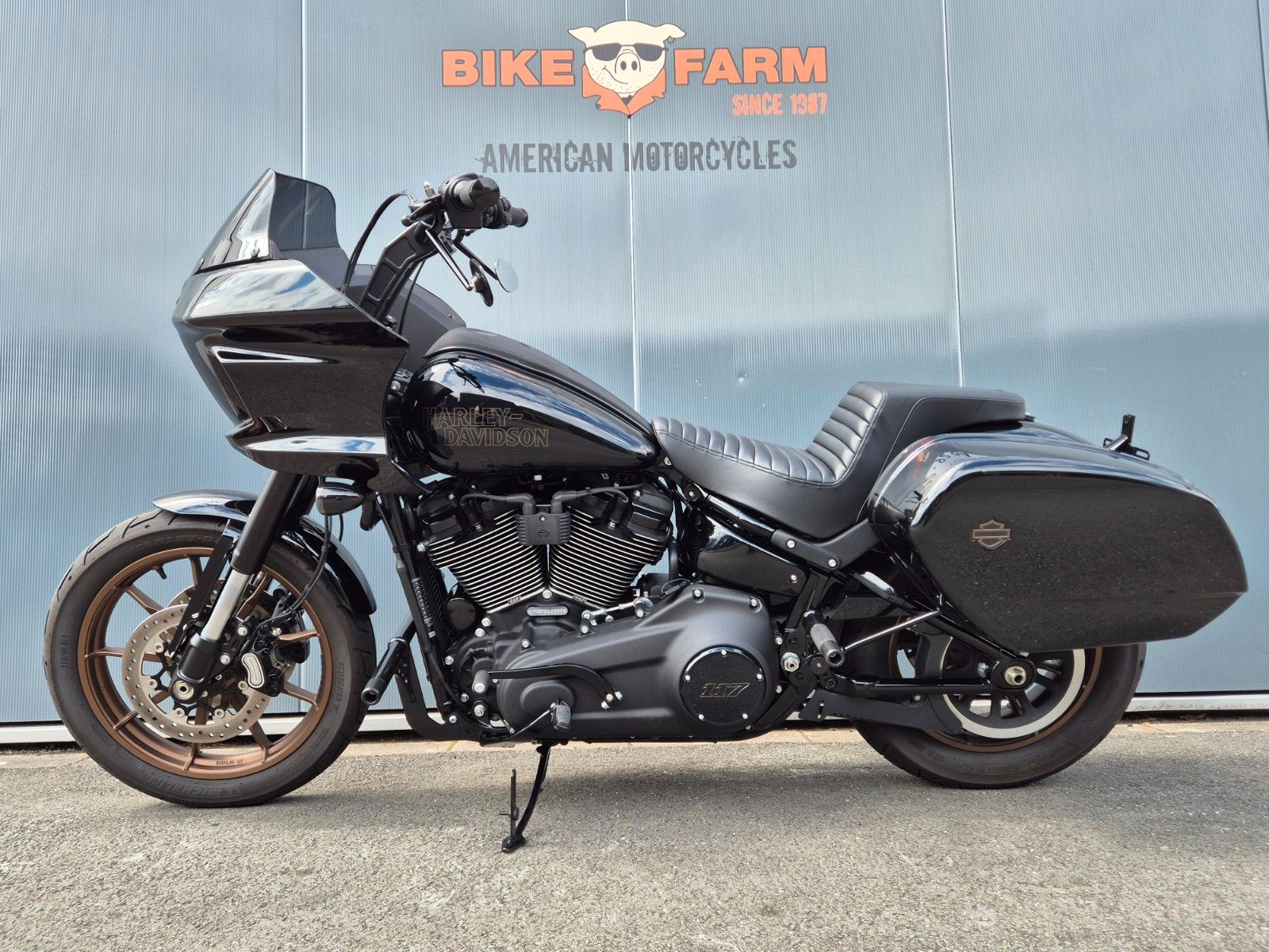 Fahrzeugabbildung Harley-Davidson FXLRST°°LOW RIDER ST°° *CLUB STYLE POWER* 143PS