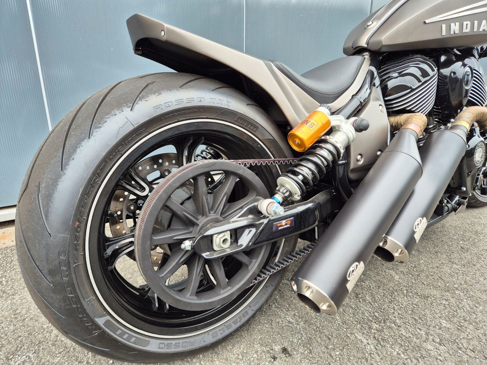 Fahrzeugabbildung Indian CHIEF DARK HORSE °°BIKE FARM CUSTOM°°