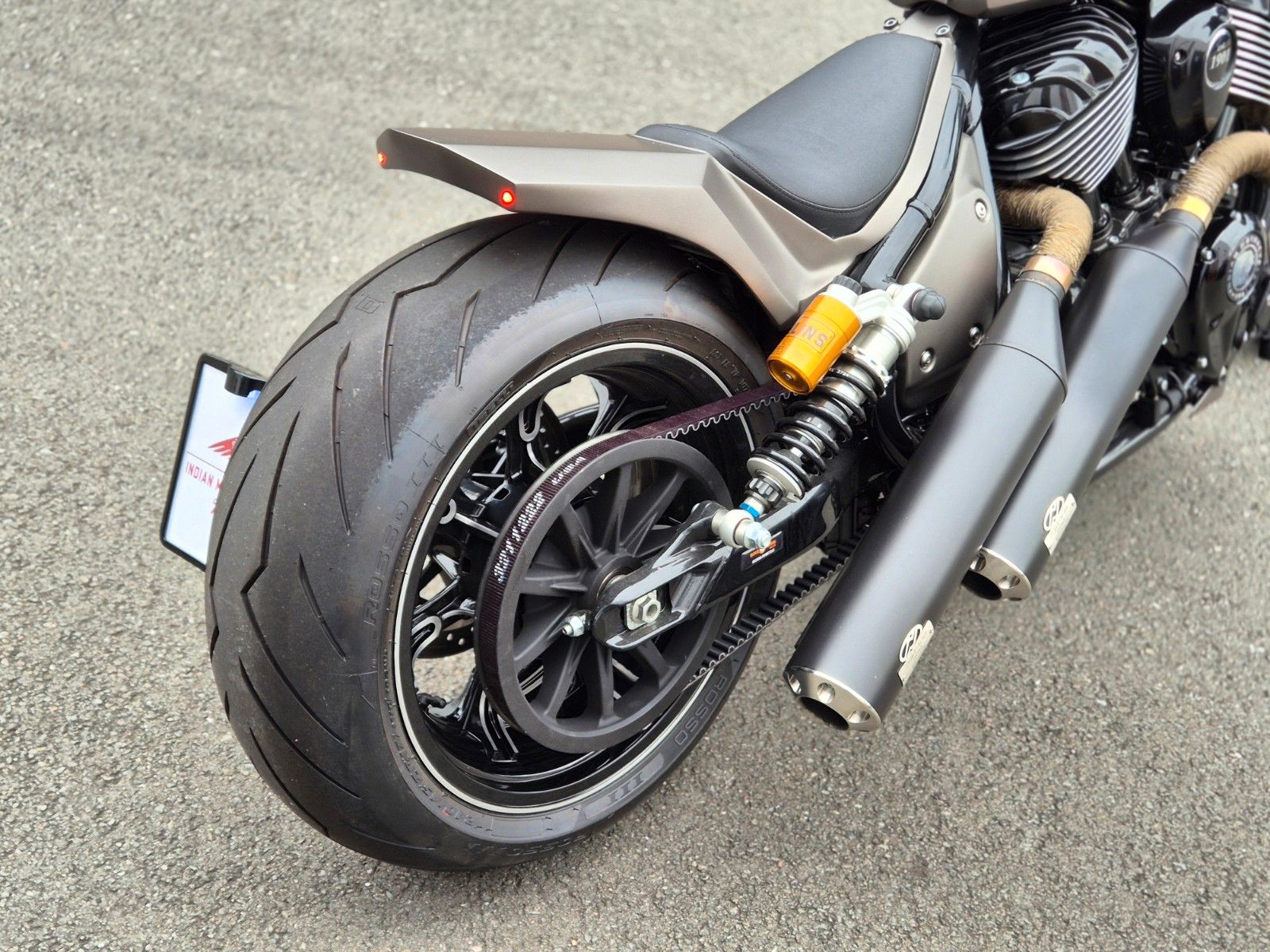 Fahrzeugabbildung Indian CHIEF DARK HORSE °°BIKE FARM CUSTOM°°